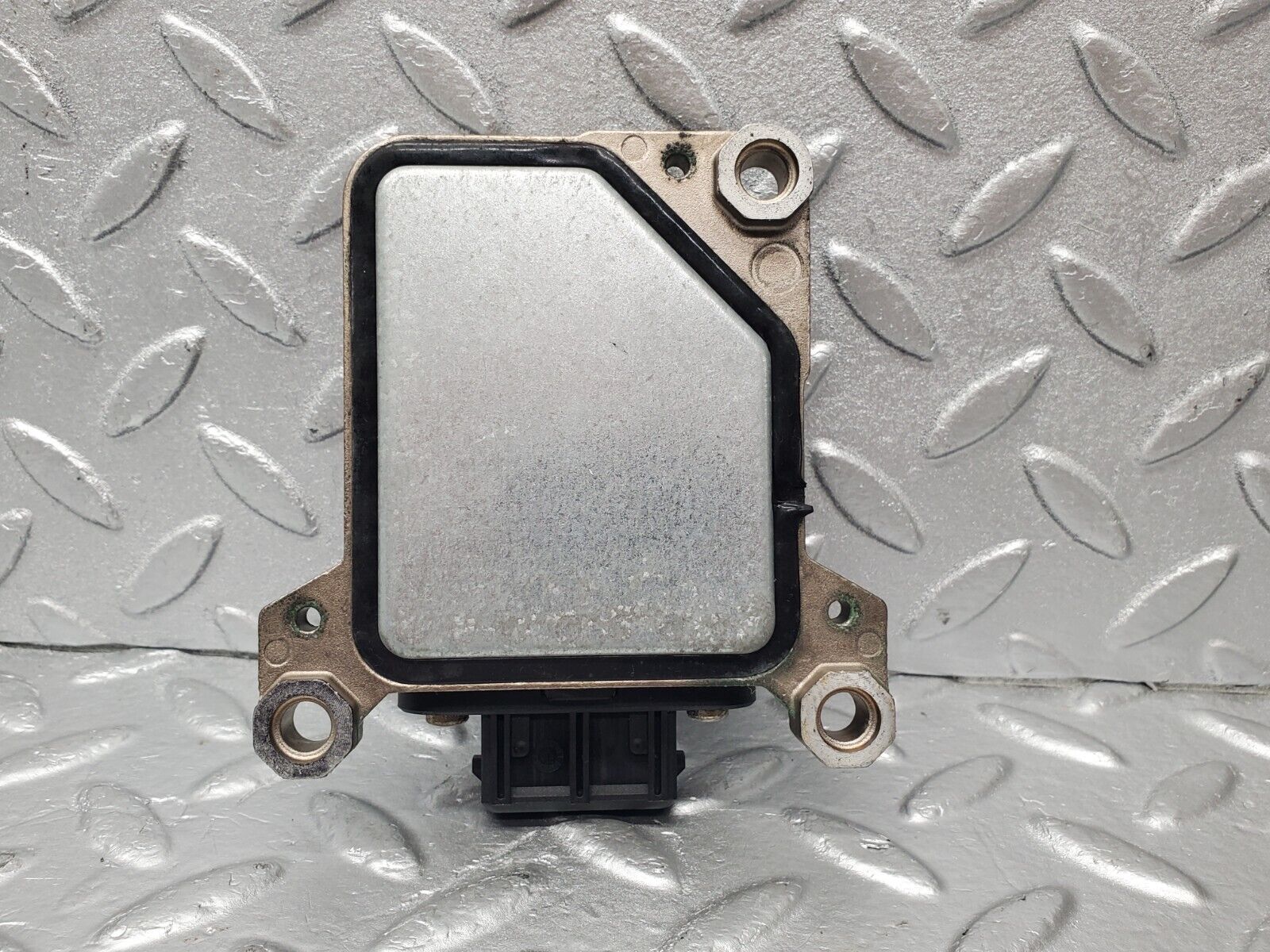 46785 Mercedes-Benz R129 320SL Coupe ESP Turn Rate Sensor 0005426518 0265005200