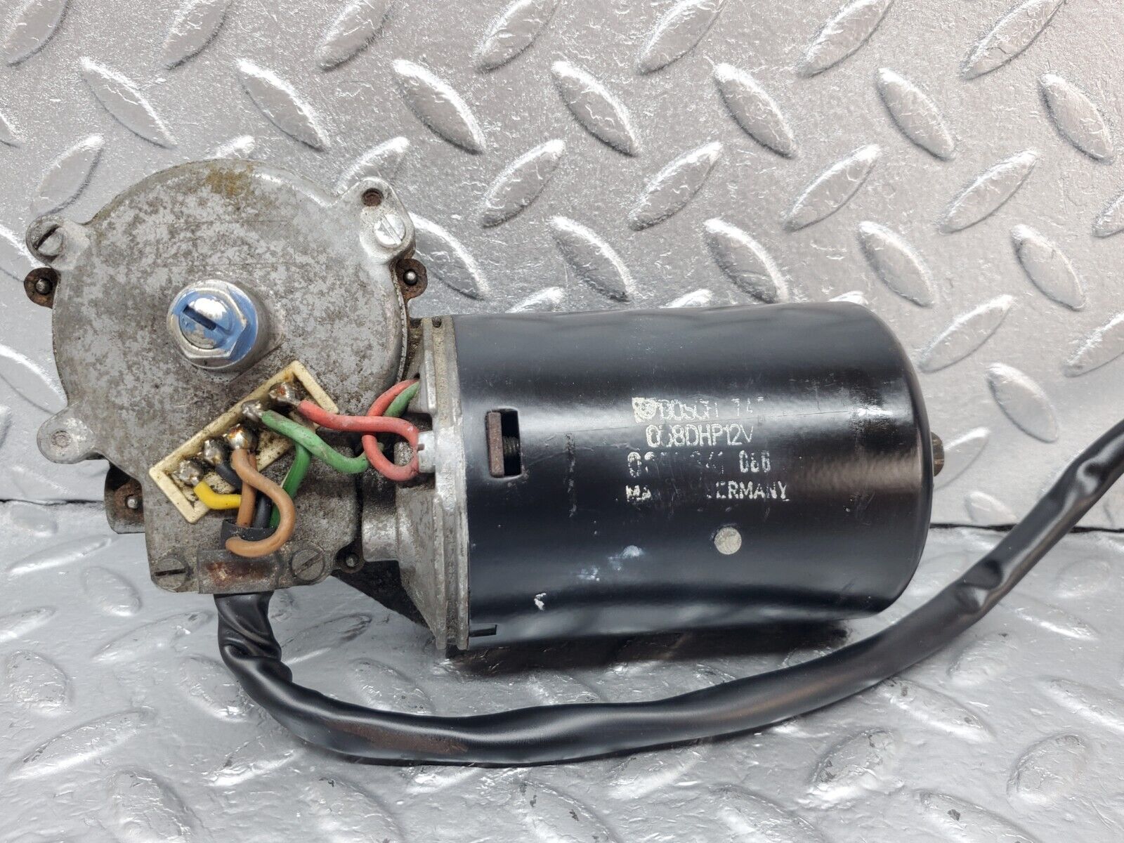 45821 Mercedes-Benz W126 420SE Windscreen Wiper Motor & Cover Bosch 0390341086 3390591015