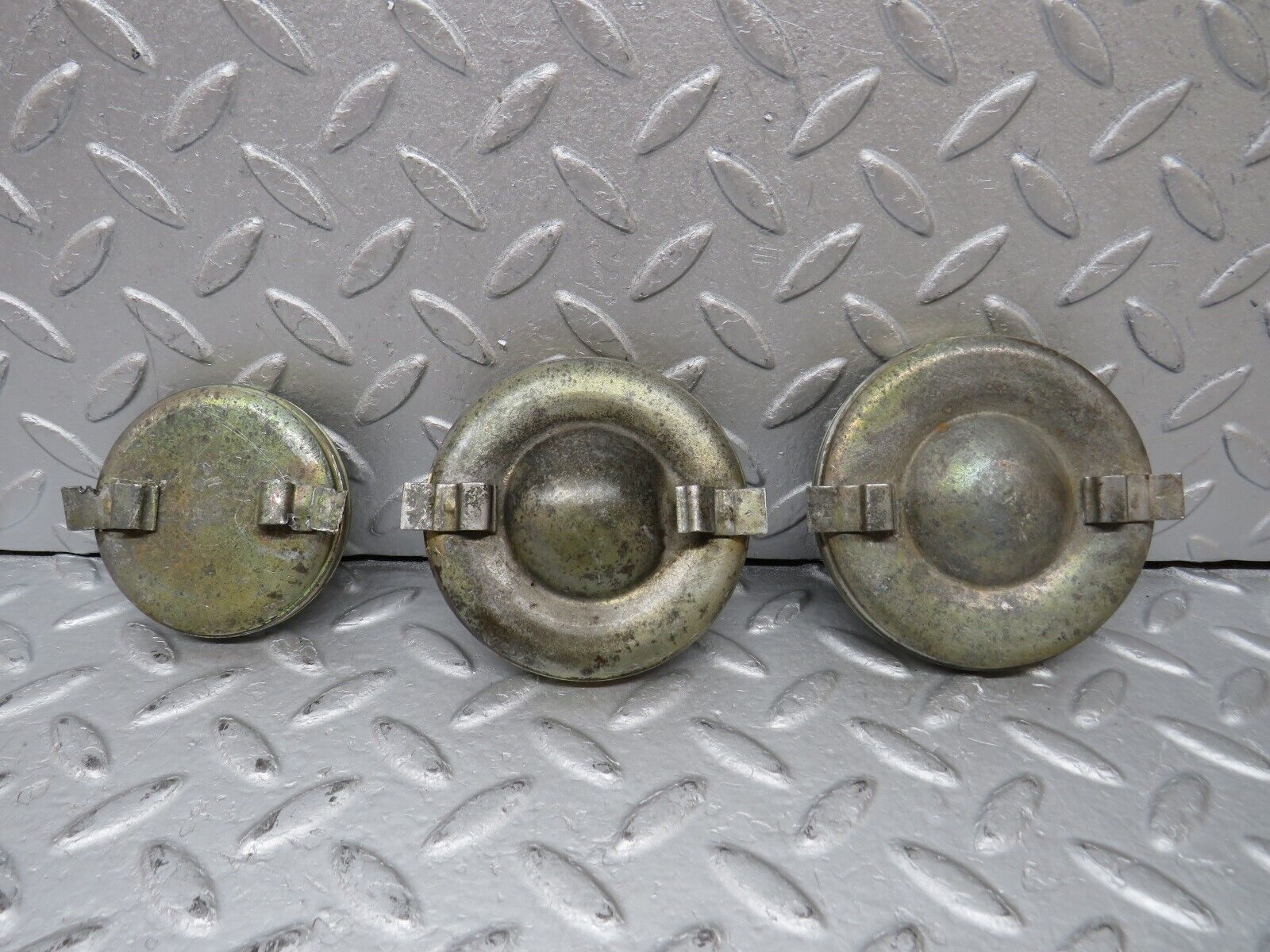 36435 Mercedes-Benz R107 450SL Automatic Gearbox Piston Cover Cap Set