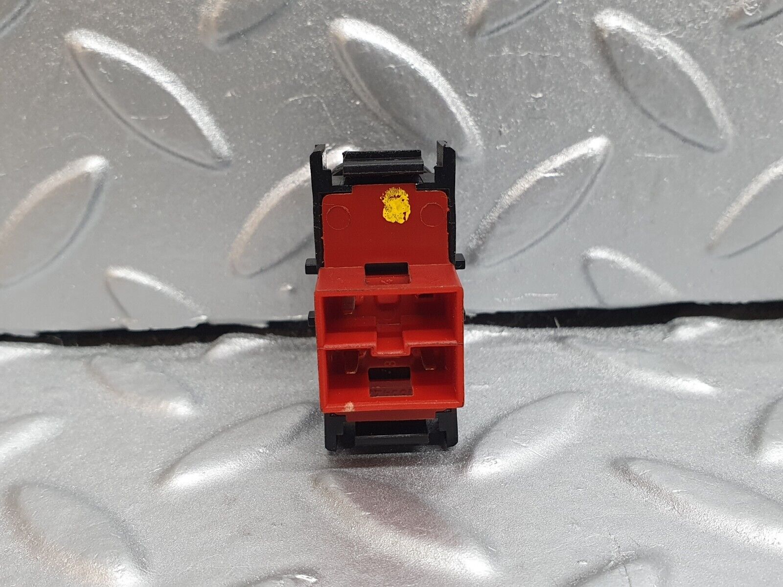 42050 Mercedes-Benz W202 C200 ASR Switch 2108202810