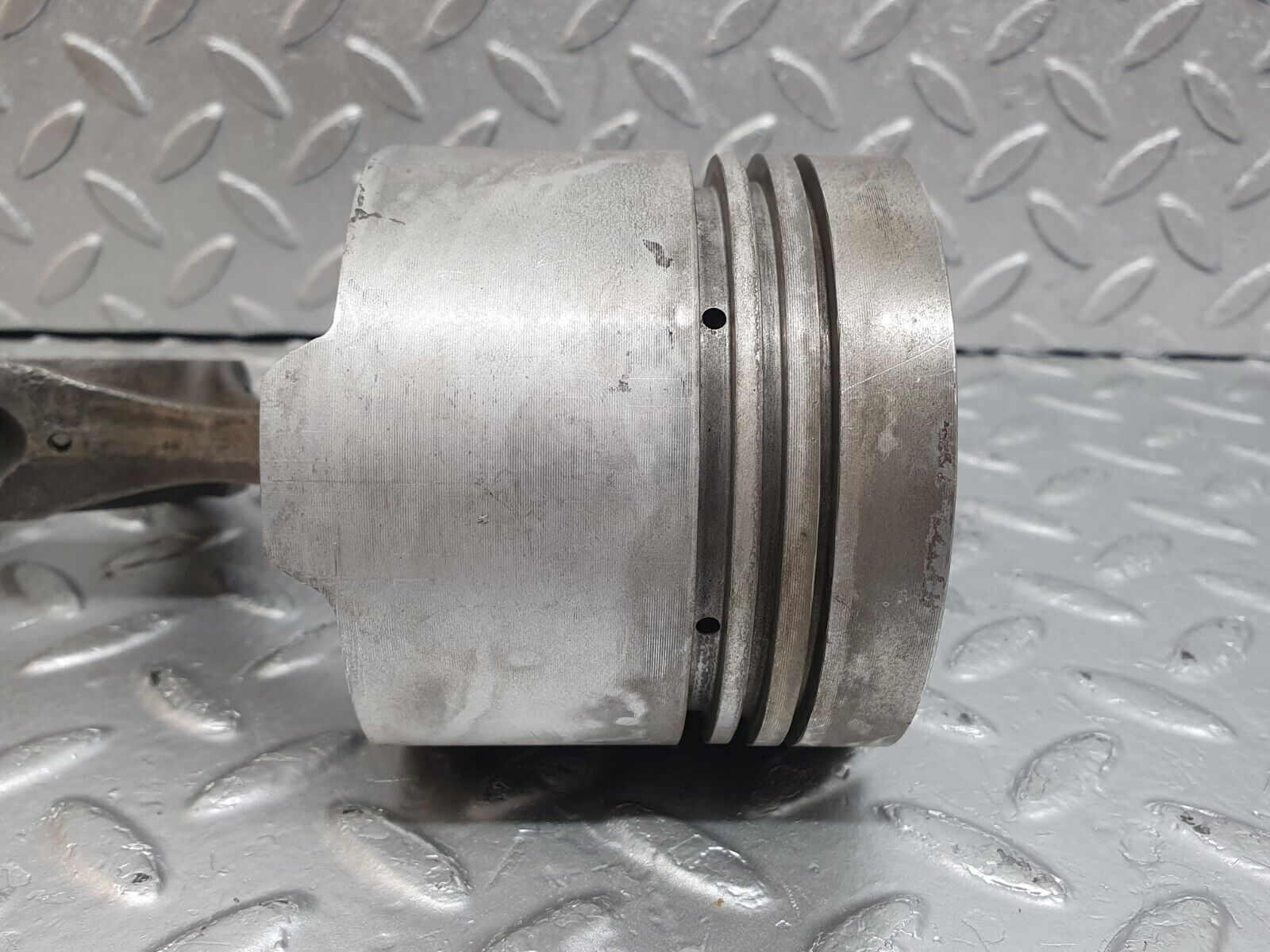 43873 Mercedes-Benz W108 280SE Piston With Connecting Rod 87.47 mm 13002