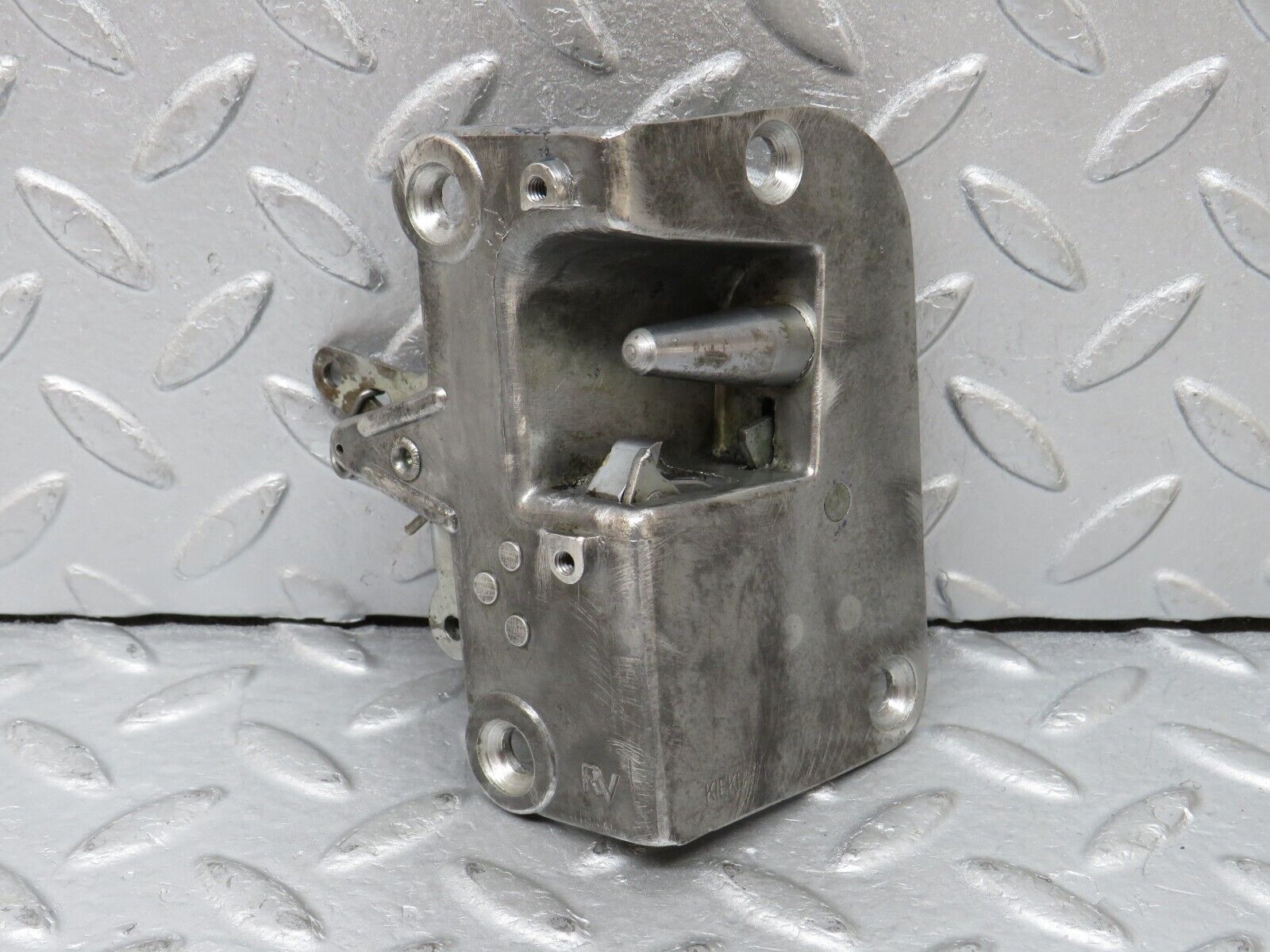 35830 Mercedes-Benz W108 Front Right Door Lock Mechanism