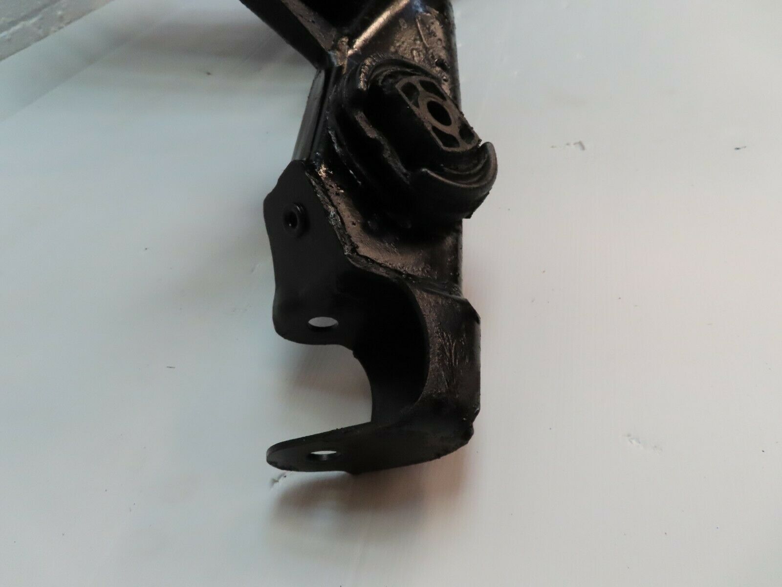 5508 Mercedes-Benz R107 350SL Rear Subframe Axle Carrier