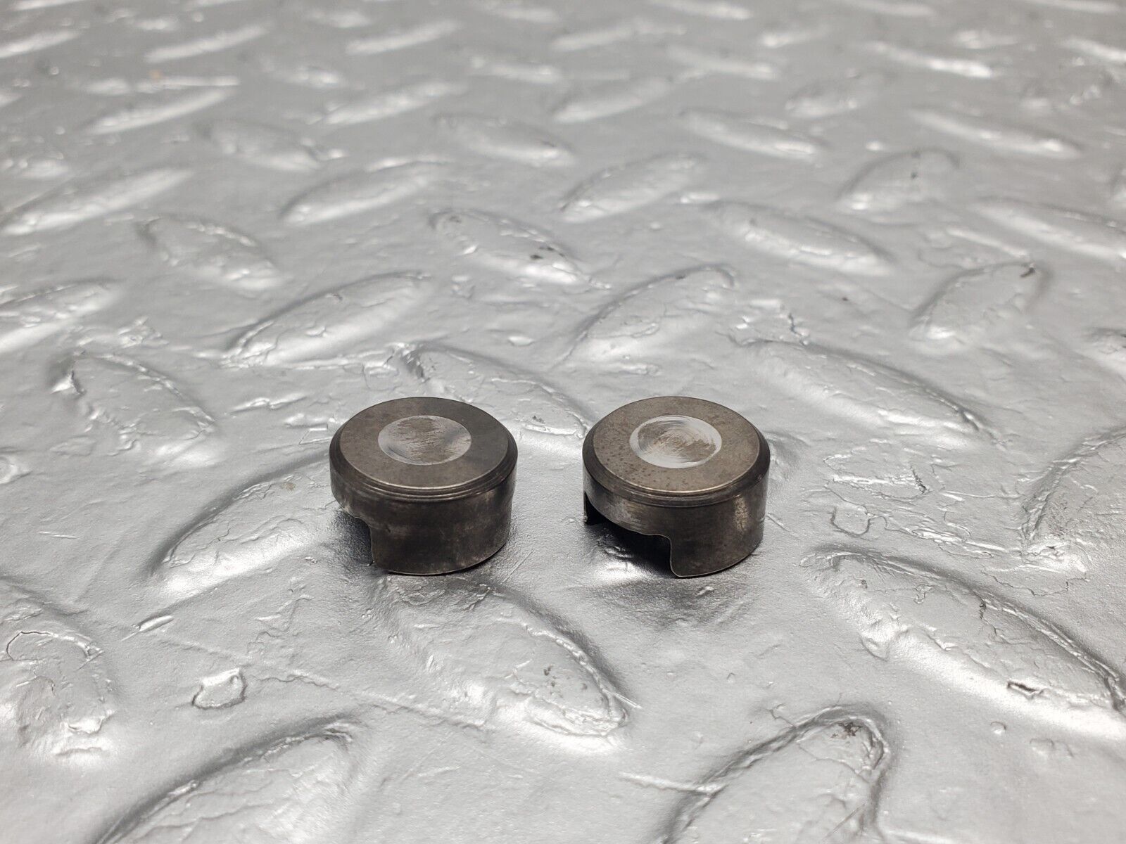 46607 Mercedes-Benz C123 280CE Coupe Valve Rocker Arm With Spring And Tappet