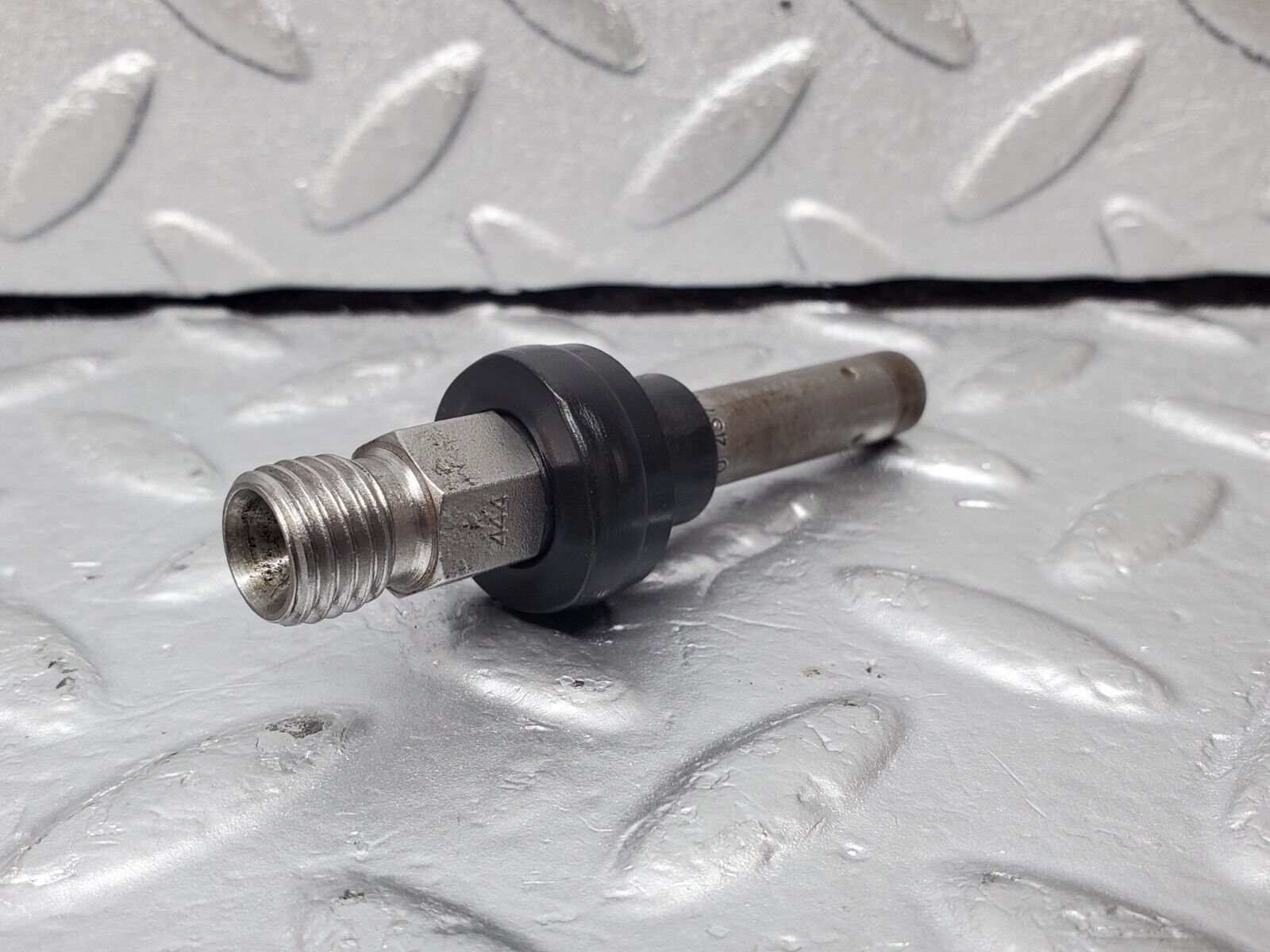 45465 Mercedes-Benz 280E M110.988 Fuel Injector Bosch 0437502010