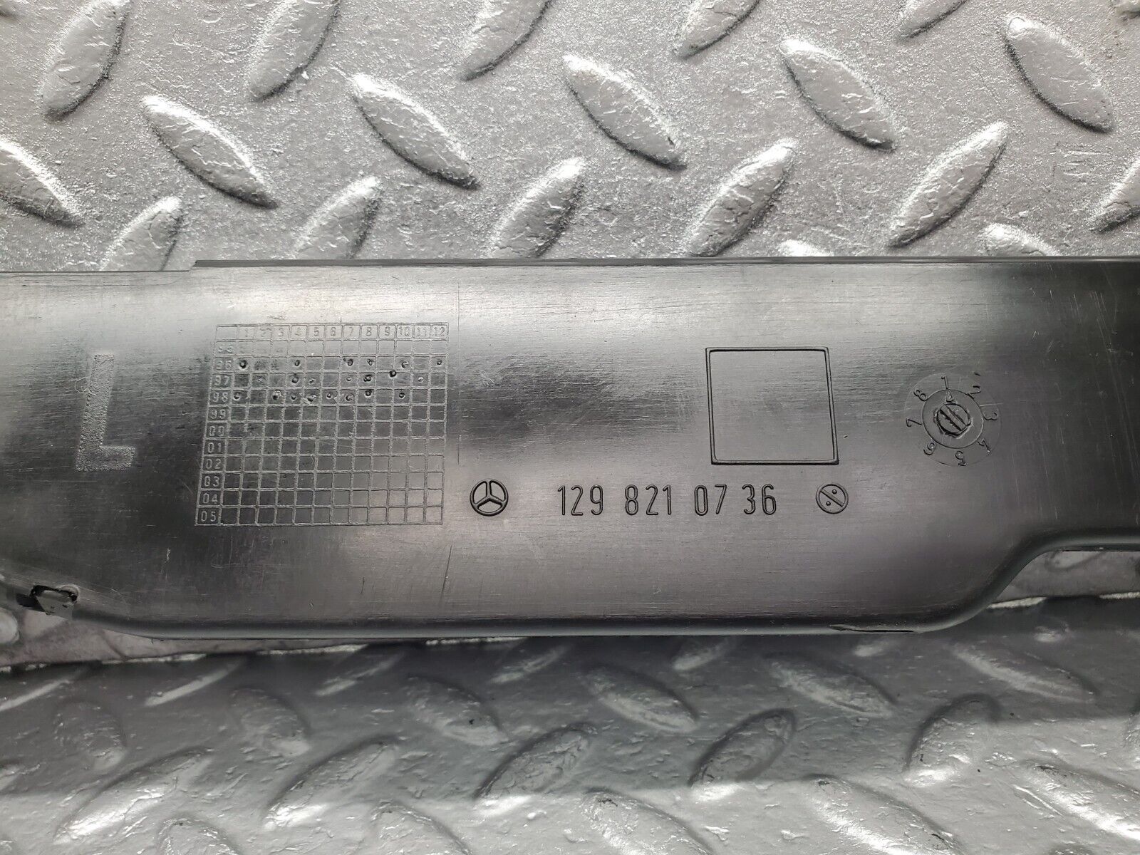 46896 Mercedes-Benz R129 320SL Coupe Left Door Sill Cable Channel 1298210736