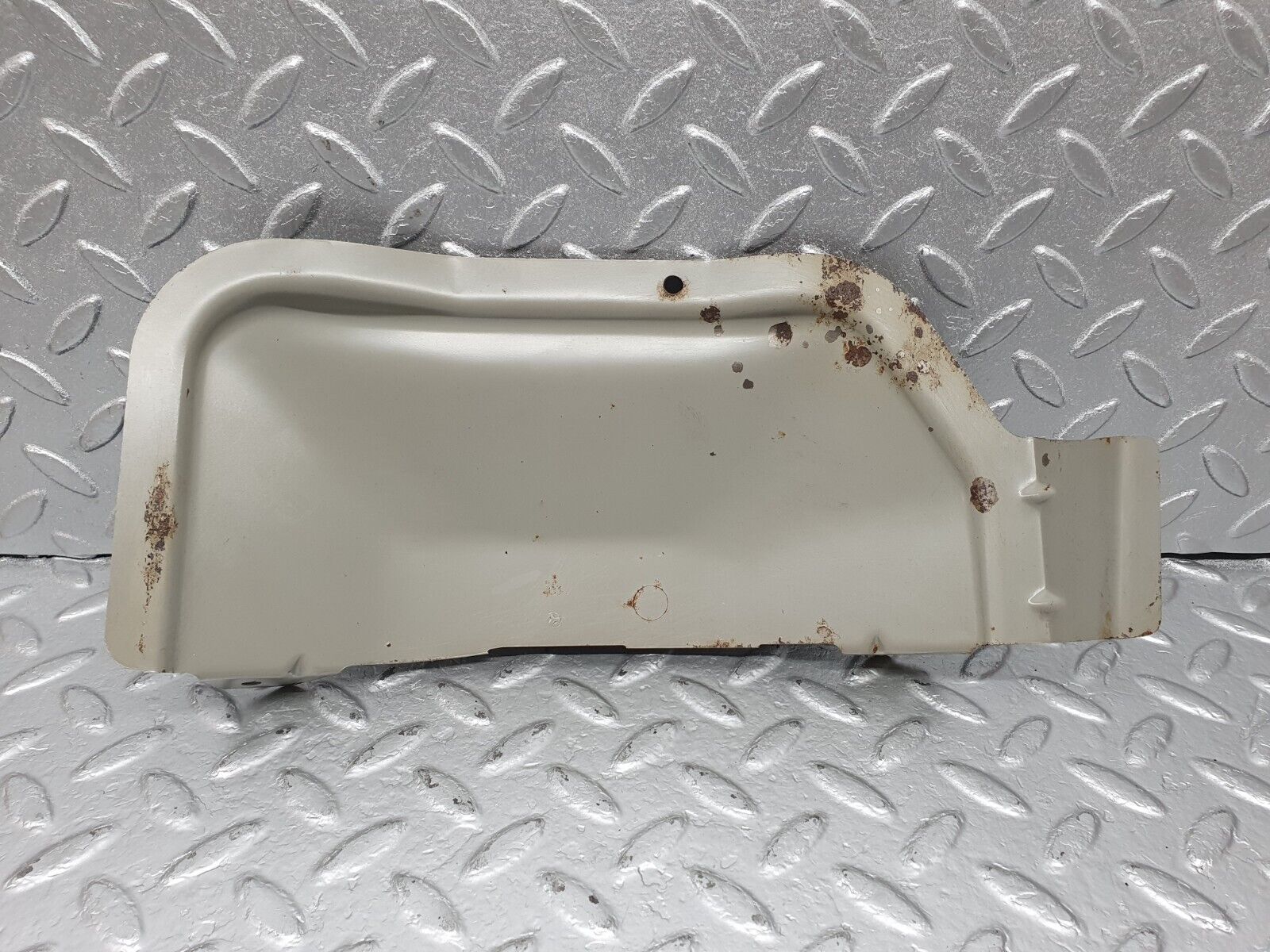 42357 Mercedes-Benz R129 320SL Coupe Floor Wire Cover Panel Right Side