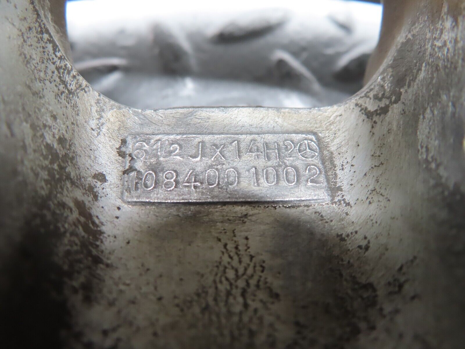 20211 Mercedes-Benz Alloy Wheel Mexican Hat 6.5Jx14H2 ET30 1084001002