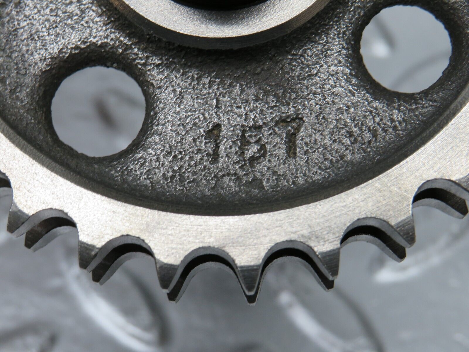 32970 Mercedes-Benz C107 R107 350 V8 Intermediate Gear 1161570214