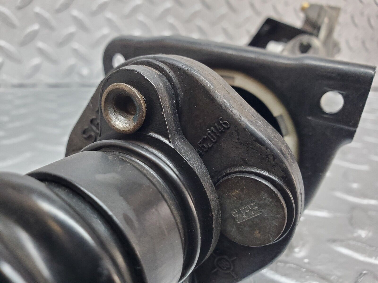 45708 Mercedes-Benz W126 420SE Electric Steering Column 1264621820 1264620146