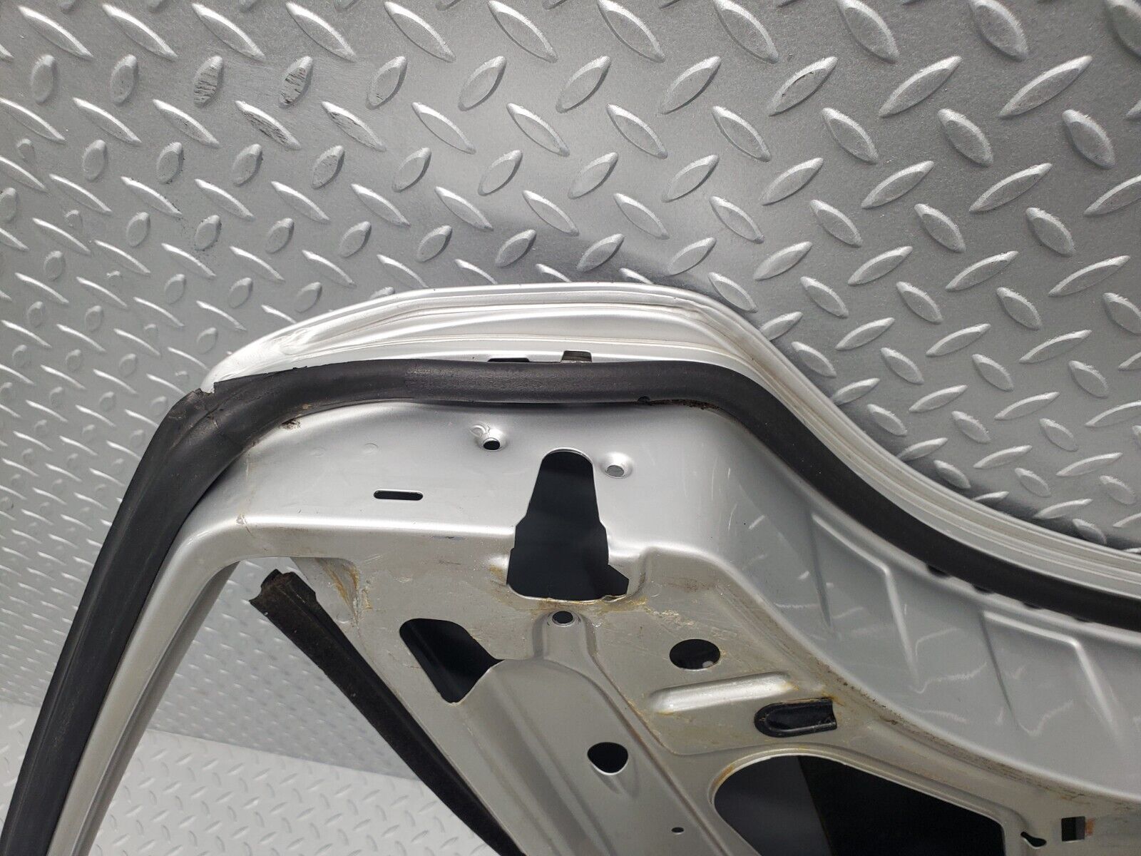 46123 Mercedes-Benz W124 Rear Right Door