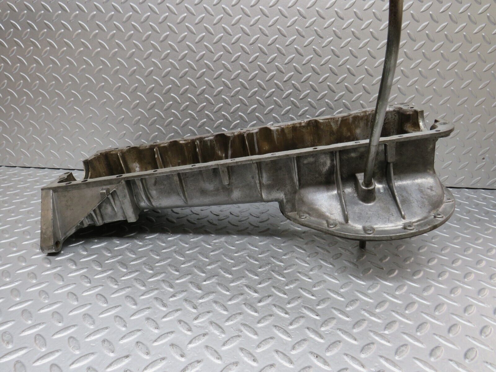 35646 Mercedes-Benz R107 280SL Oil Pan Oil Sump 1100140702