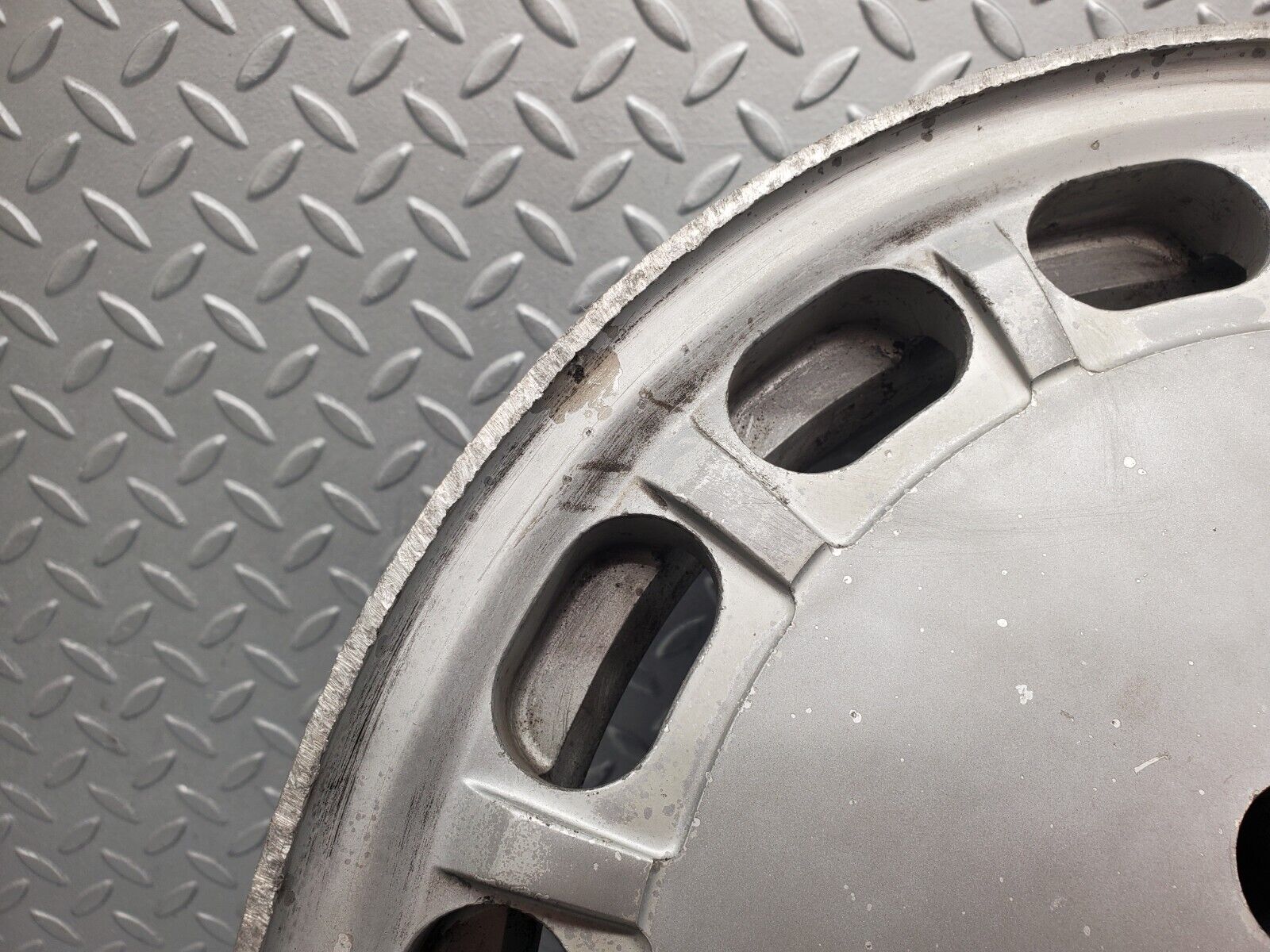 46104 Mercedes-Benz Alloy Wheel 7Jx15H2 ET25 1264003002