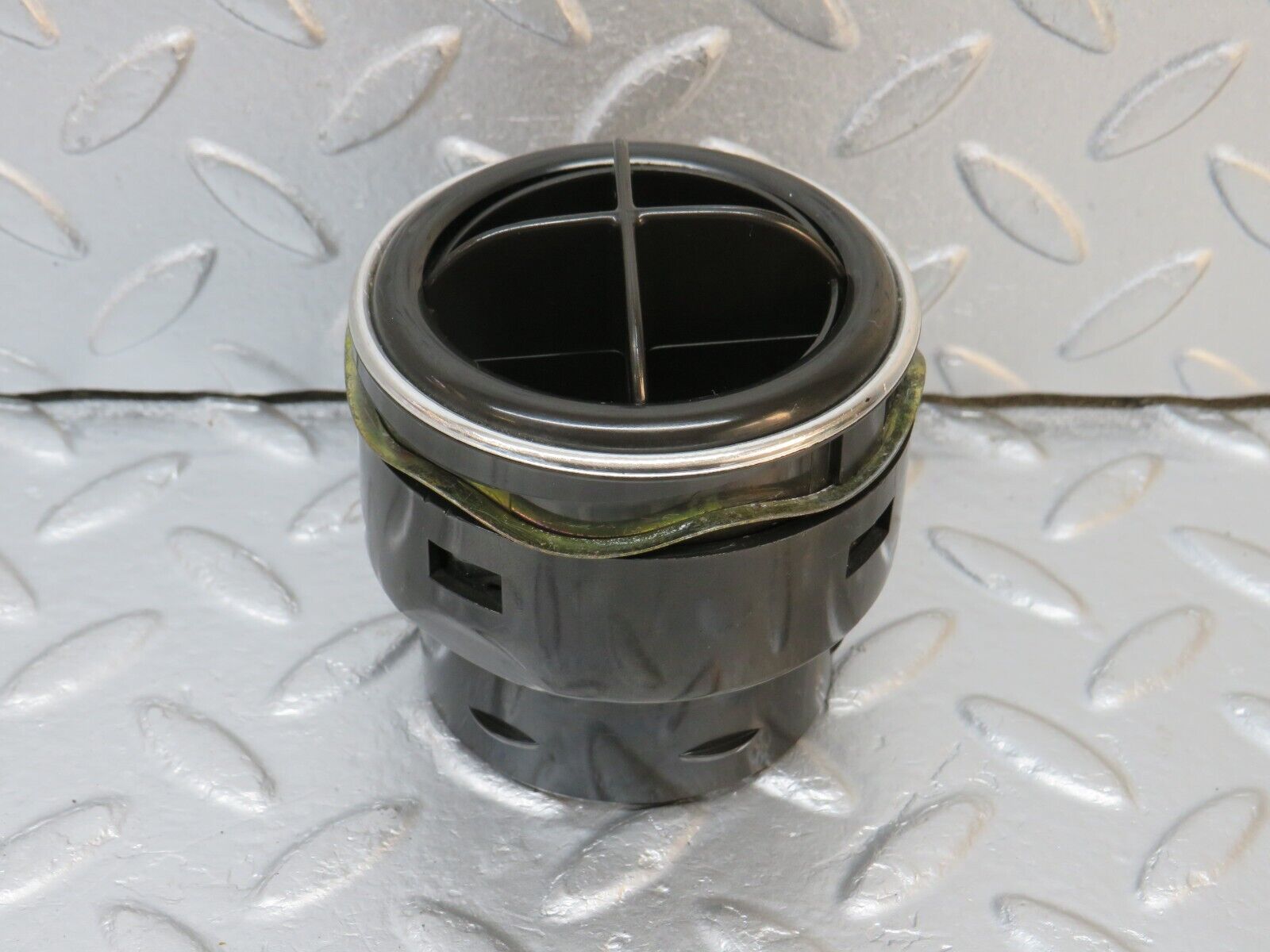 39819 Mercedes-Benz R107 350SL Dashboard Air Vent