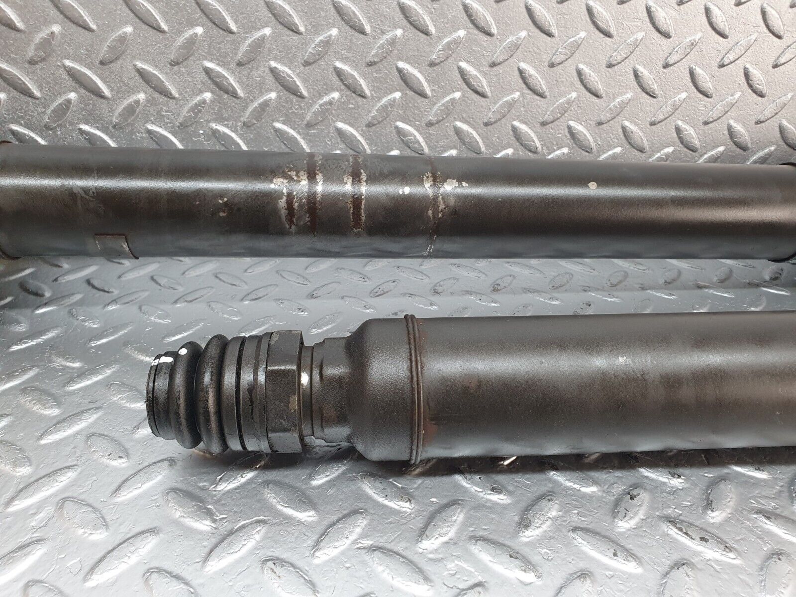 42628 Mercedes-Benz R129 320SL Coupe Cardan Shaft Prop Shaft 1244110215 1294100581