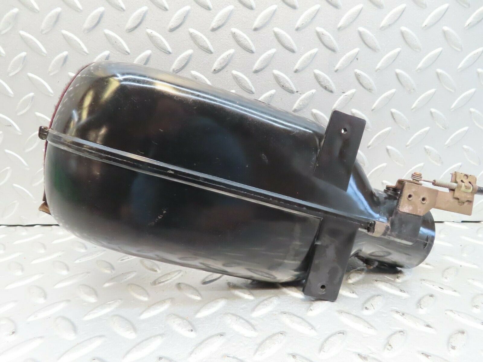 15528 Mercedes-Benz R107 450SL Heater Air Duct