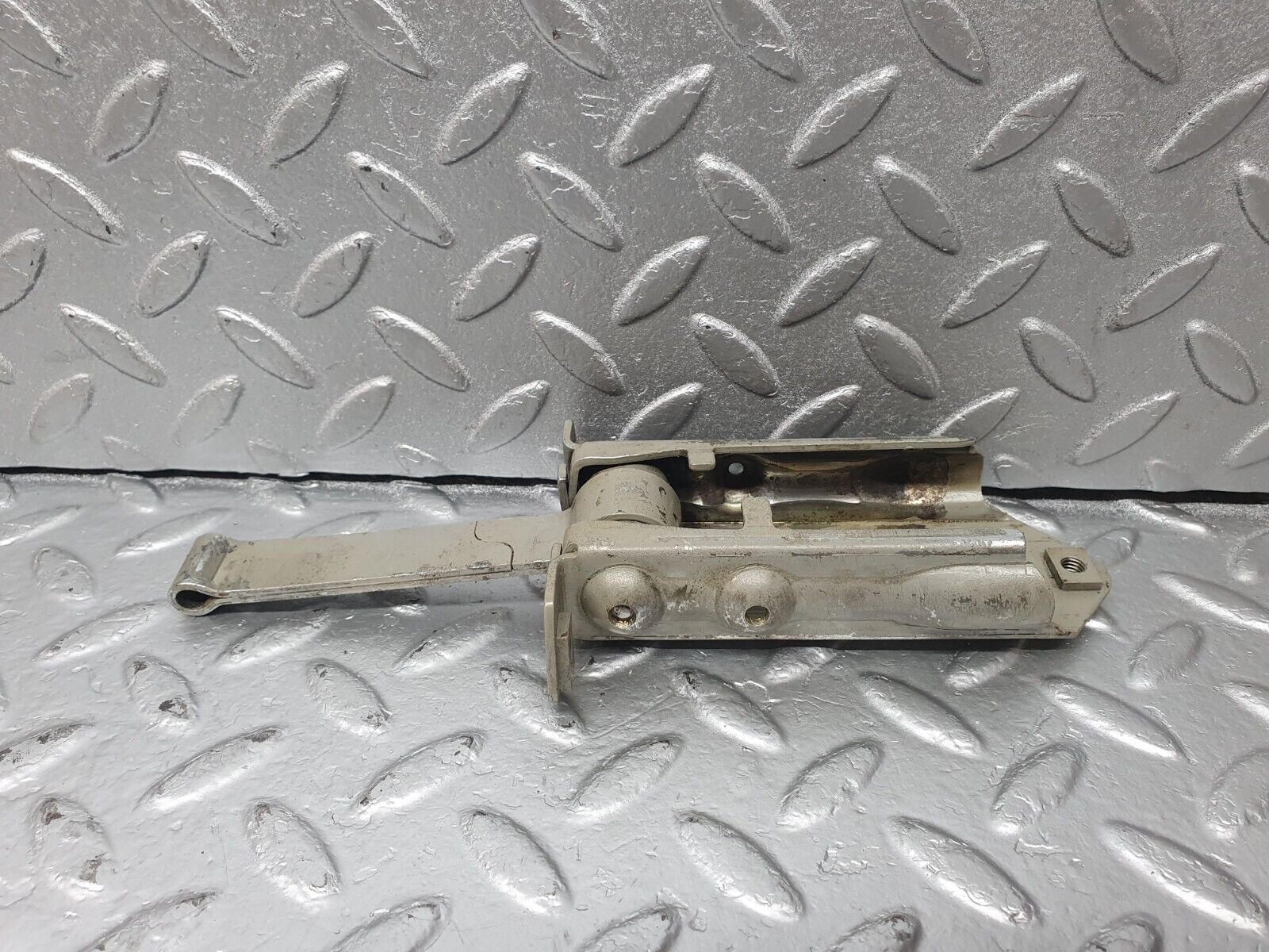 42760 Mercedes-Benz W201 190 2.0L Door Safety Check Strap