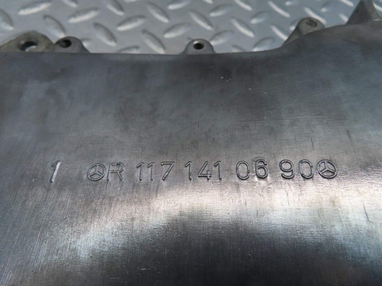 11032 Mercedes-Benz R107 W116 Air Flow Mass Meter Sensor Bosch 1171410690