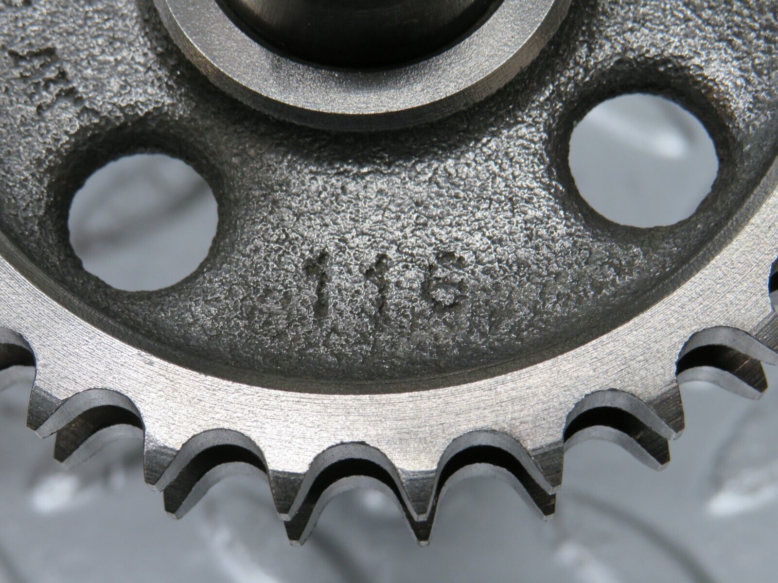 32970 Mercedes-Benz C107 R107 350 V8 Intermediate Gear 1161570214