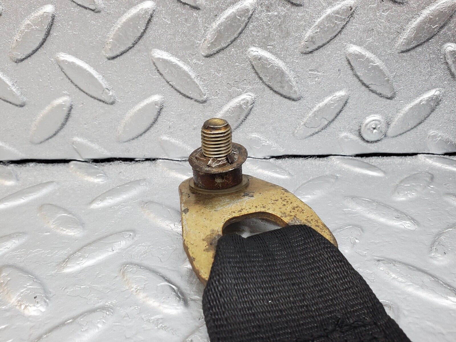 44520 Mercedes-Benz W123 280E Front Left Seat Belt With Buckle 1238602586 1268605069