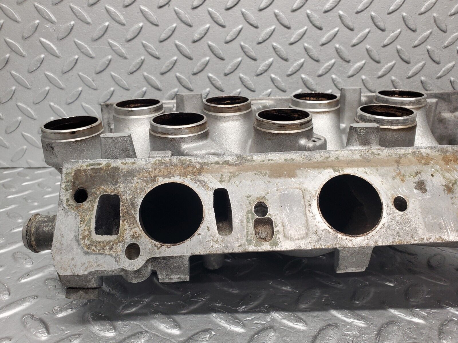 46091 Mercedes-Benz W126 420SE Air Intake Manifold 1161416501