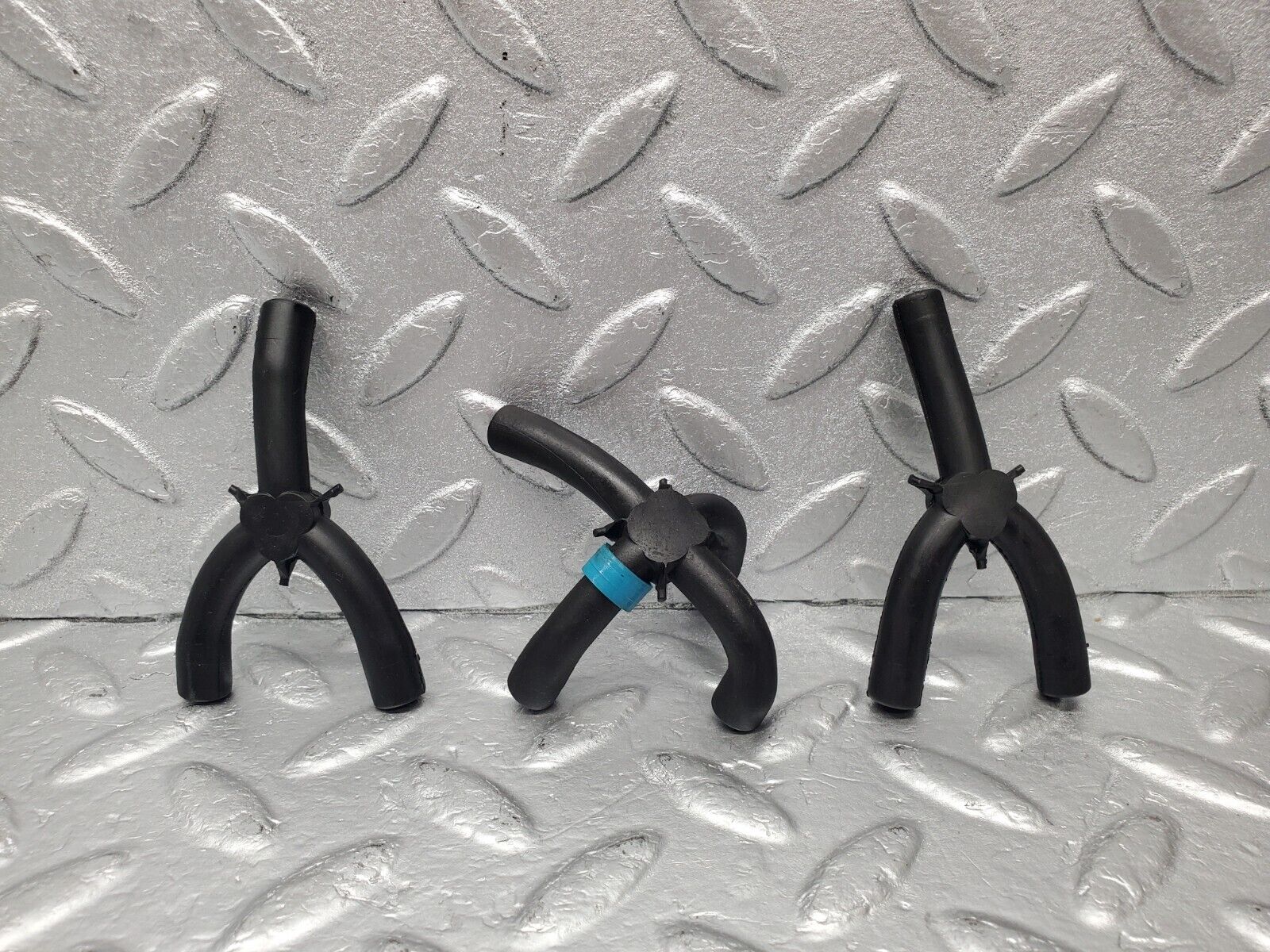 46675 Mercedes-Benz C123 280CE Coupe Vacuum Pipe Hose Distributor