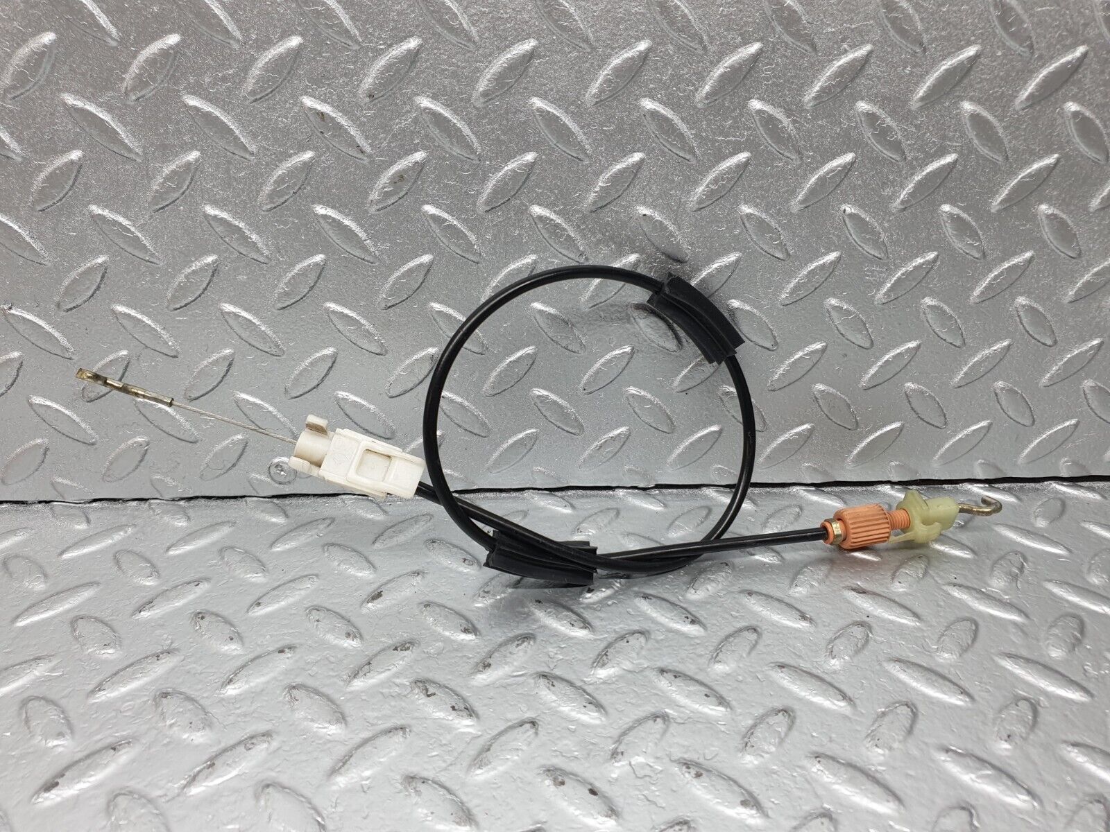 42366 Mercedes-Benz R129 320SL Coupe Door Lock Cable