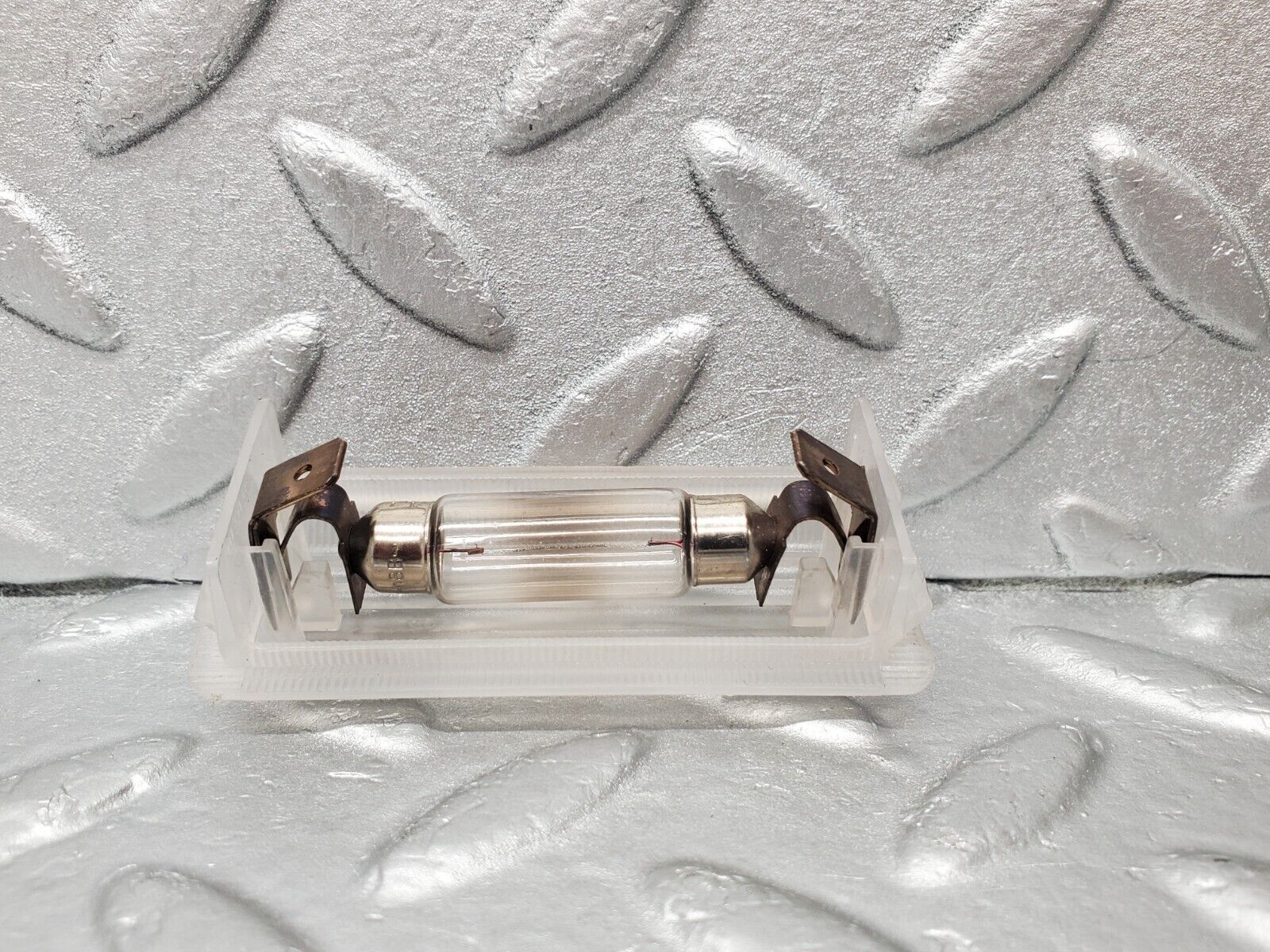 46915 Mercedes-Benz R129 320SL Coupe Trunk Boot Light 1248200301