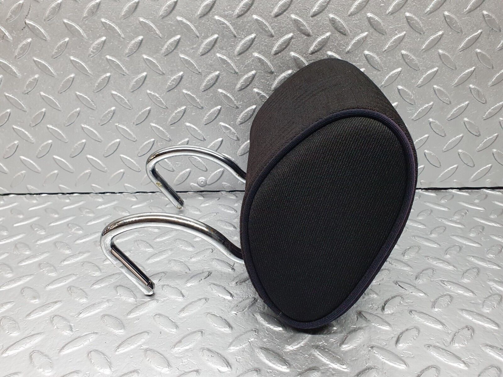 41828 Mercedes-Benz W202 C200 Rear Left Headrest