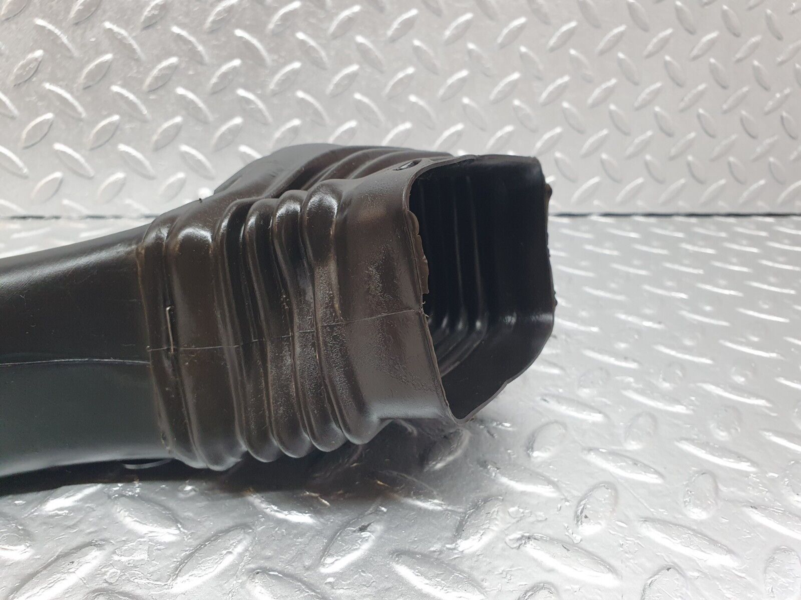 43294 Mercedes-Benz W108 280SE Dashboard Air Vent Duct Left Side 1088310788