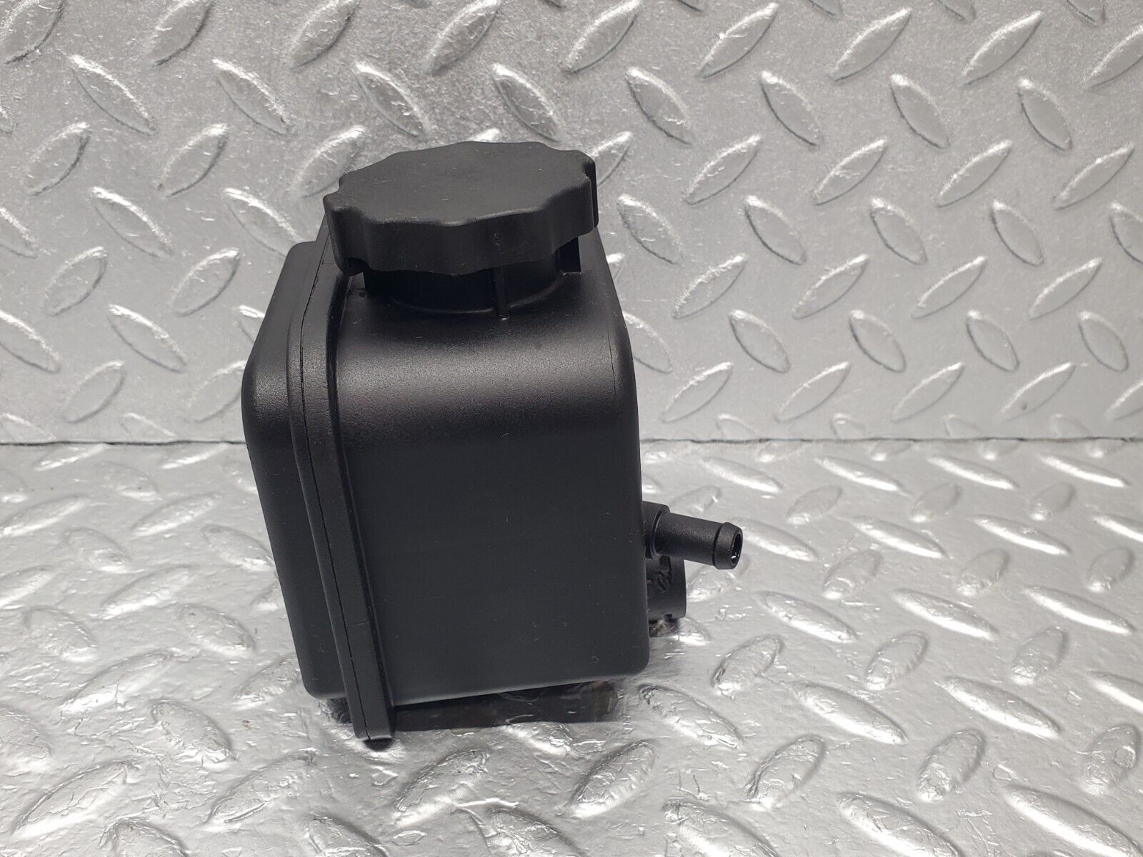 46905 Mercedes-Benz R129 320SL Coupe Power Steering Fluid Reservoir Tank 0004600183