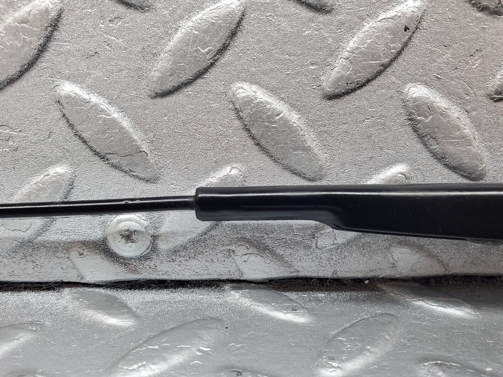 45856 Mercedes-Benz W126 420SE Windscreen Wiper Arm Bosch Left Side