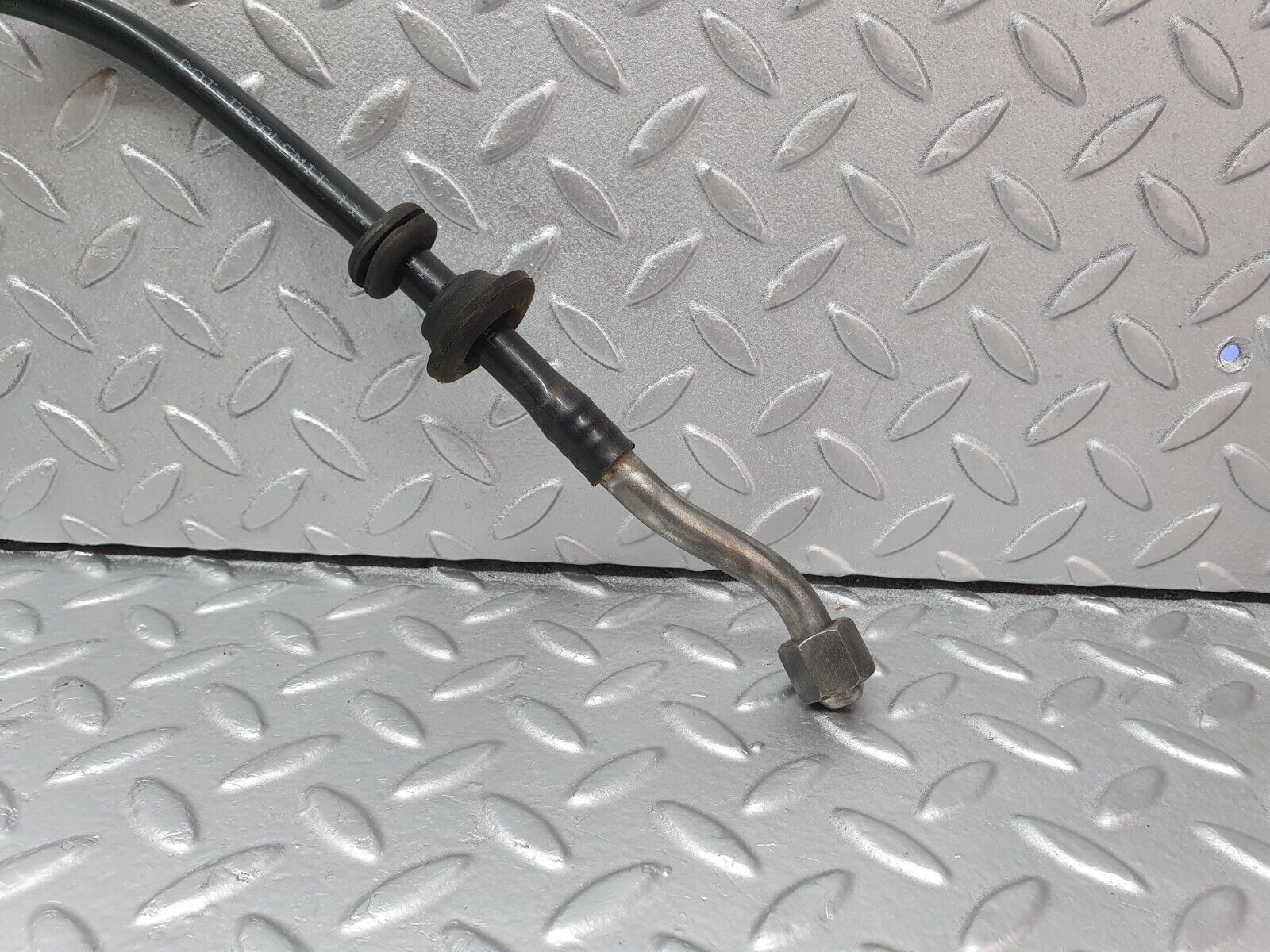 42587 Mercedes-Benz R129 320SL Coupe Brake Servo Vacuum Pipe