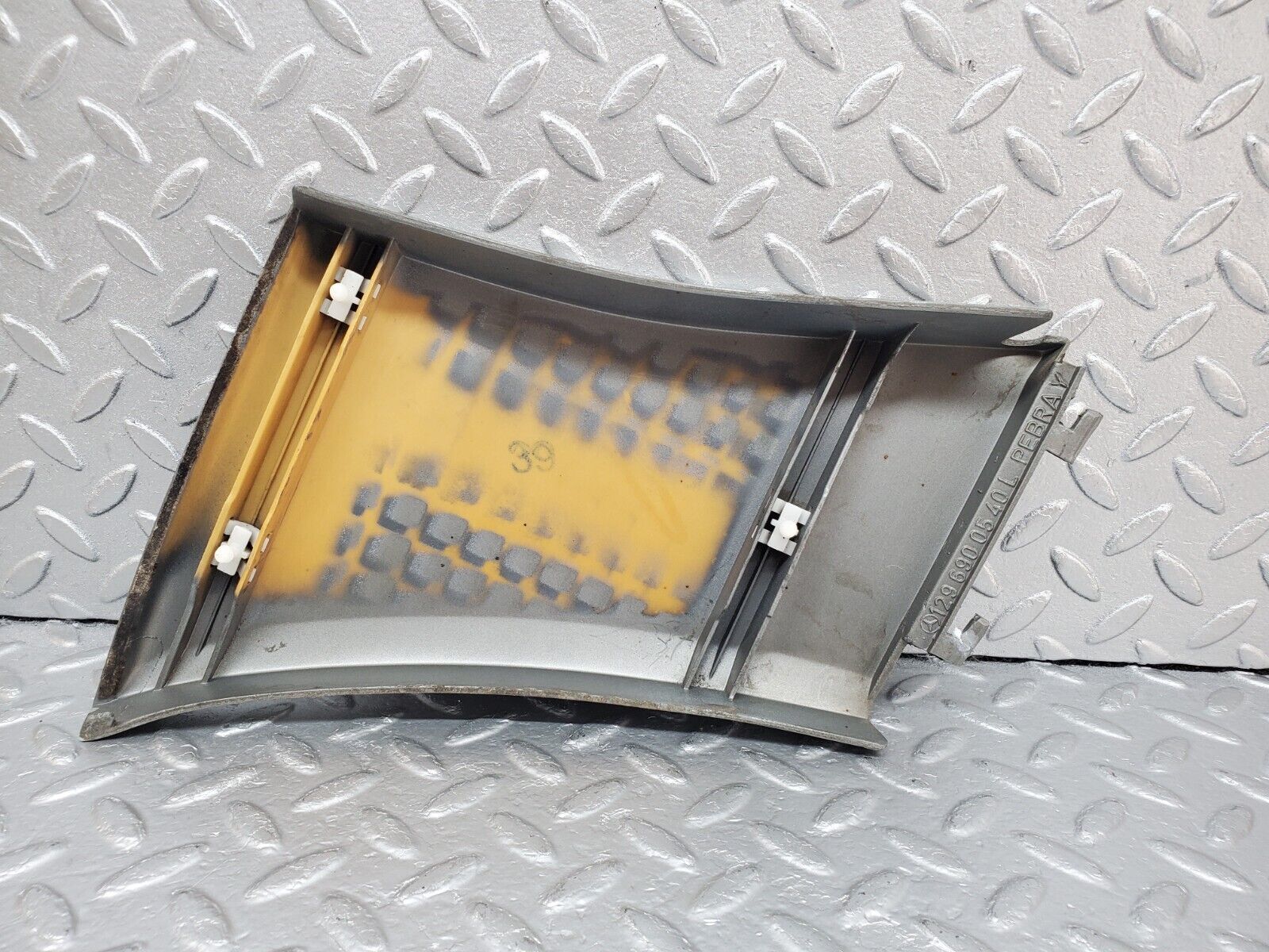 45037 Mercedes-Benz R129 300SL Coupe Rear Left Lower Moulding Trim 1296900540