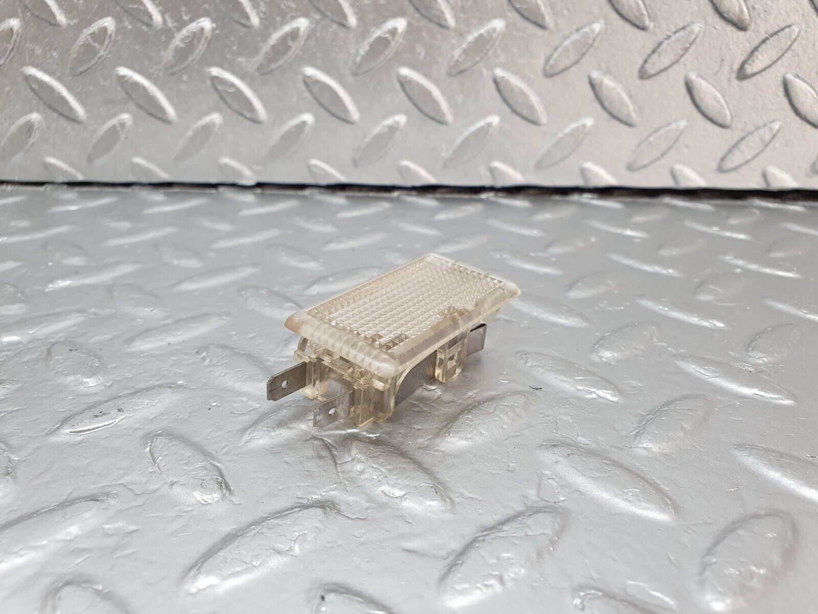 42960 Mercedes-Benz W201 190 2.0L Glove Box Light