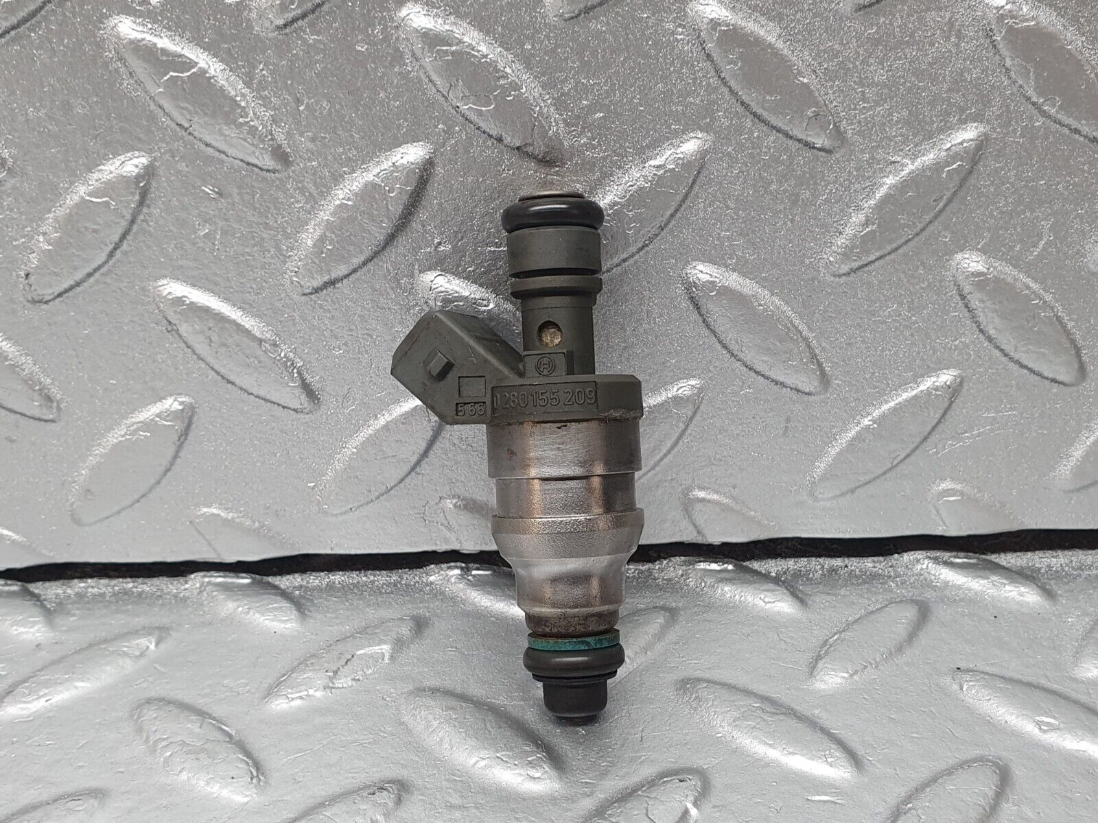 42370 Mercedes-Benz R129 320SL Coupe Fuel Injector Bosch 0000787323 0280155209