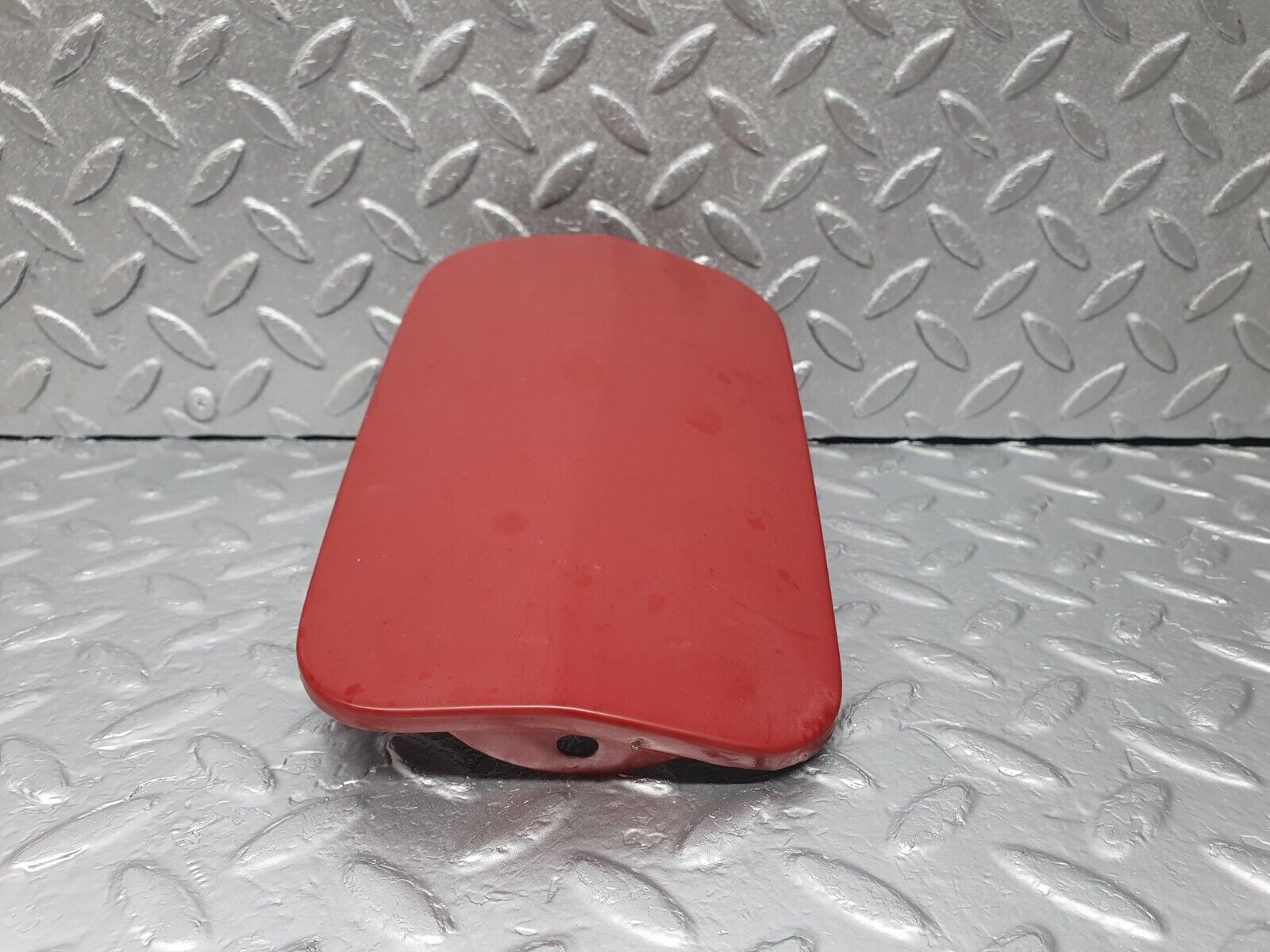 43515 Mercedes-Benz C126 380SEC Coupe Fuel Tank Flap Cap 1265840639
