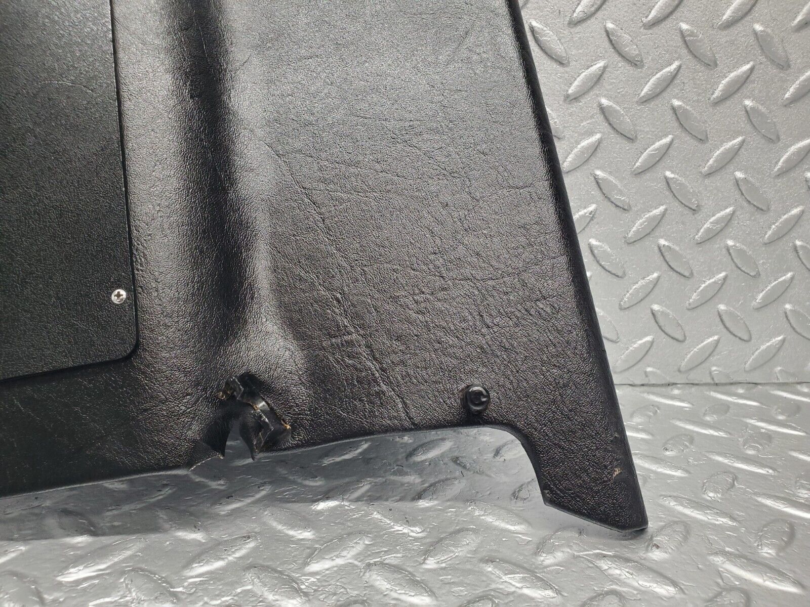 46340 Mercedes-Benz C123 280CE Coupe Front Left Kick Panel Black