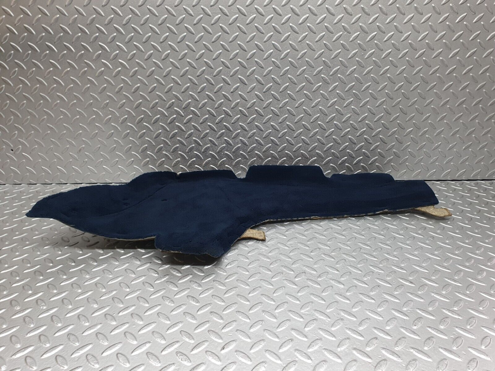 42646 Mercedes-Benz W201 190 2.0L Centre Console Carpet Right Side Blue