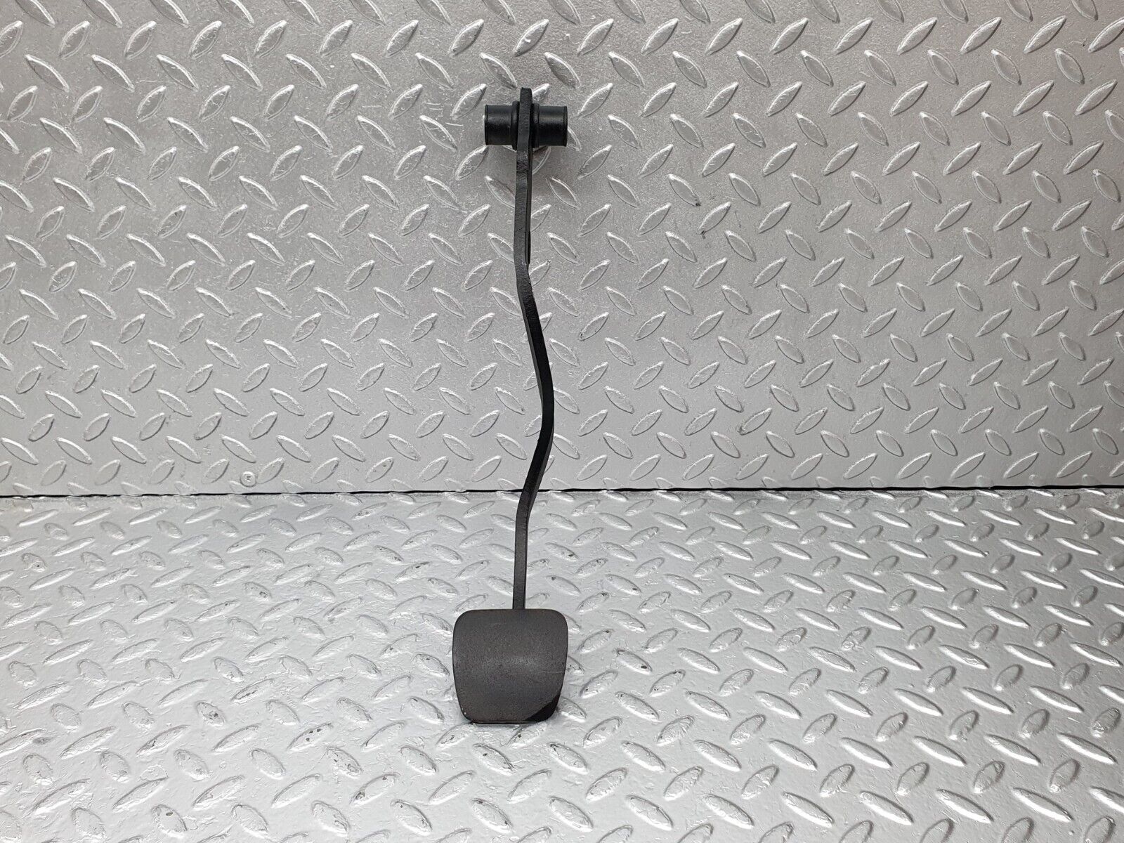 42937 Mercedes-Benz W108 280SE Brake Pedal
