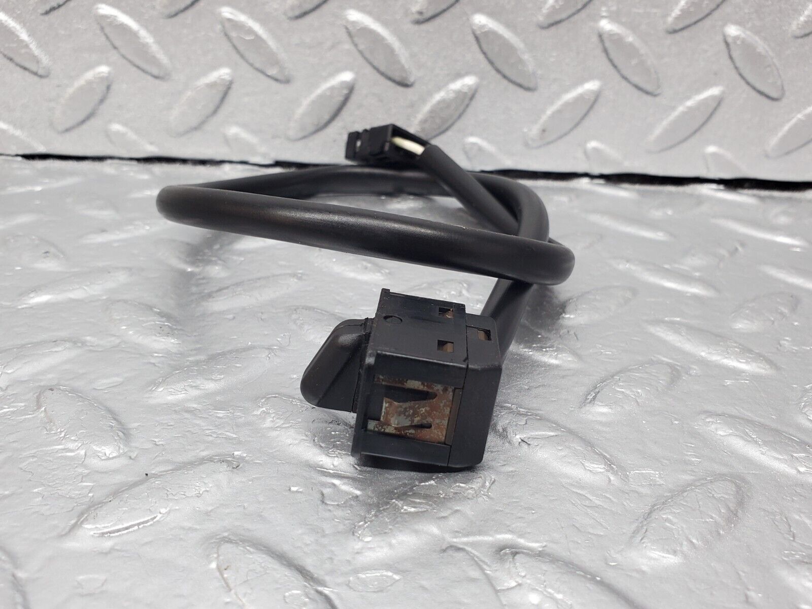 45660 Mercedes-Benz W126 420SE Steering Column Adjustment Switch 0025458007