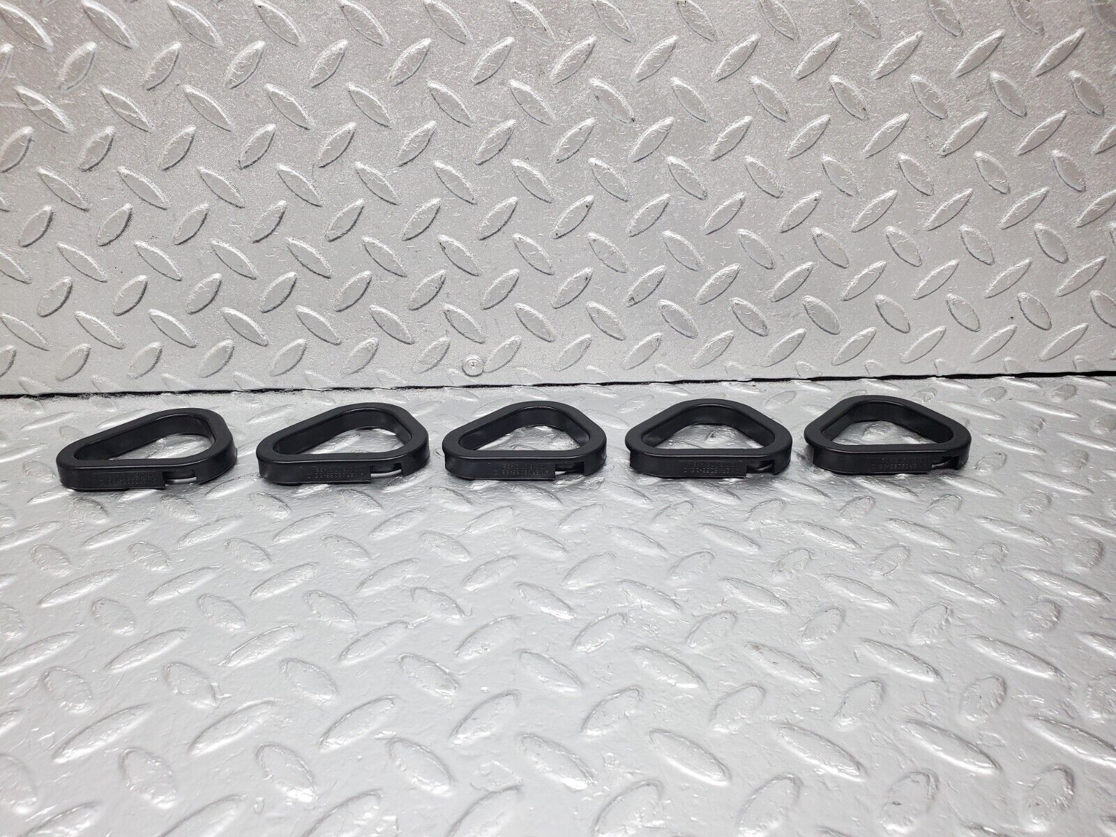 45439 Mercedes-Benz 280E M110.988 Valve Cover Gasket Set 1100160721