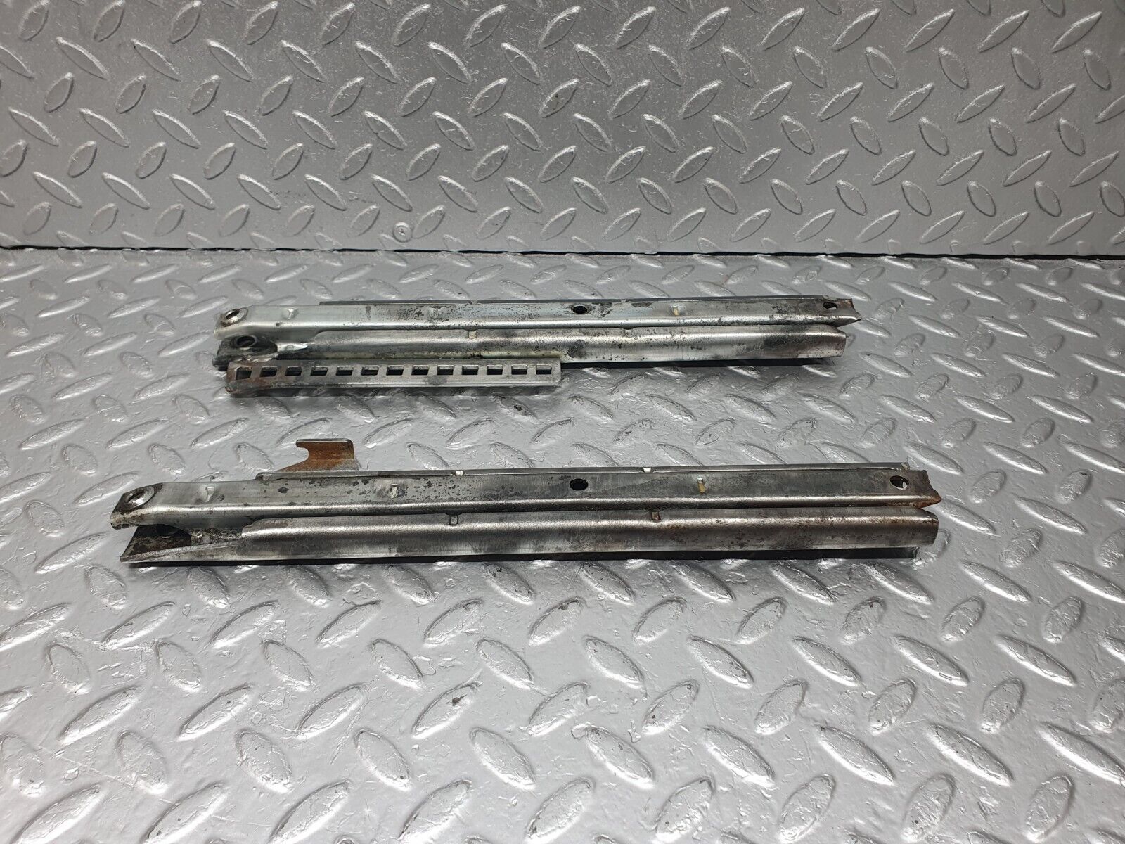 43299 Mercedes-Benz W108 280SE Front Right Seat Rail Pair