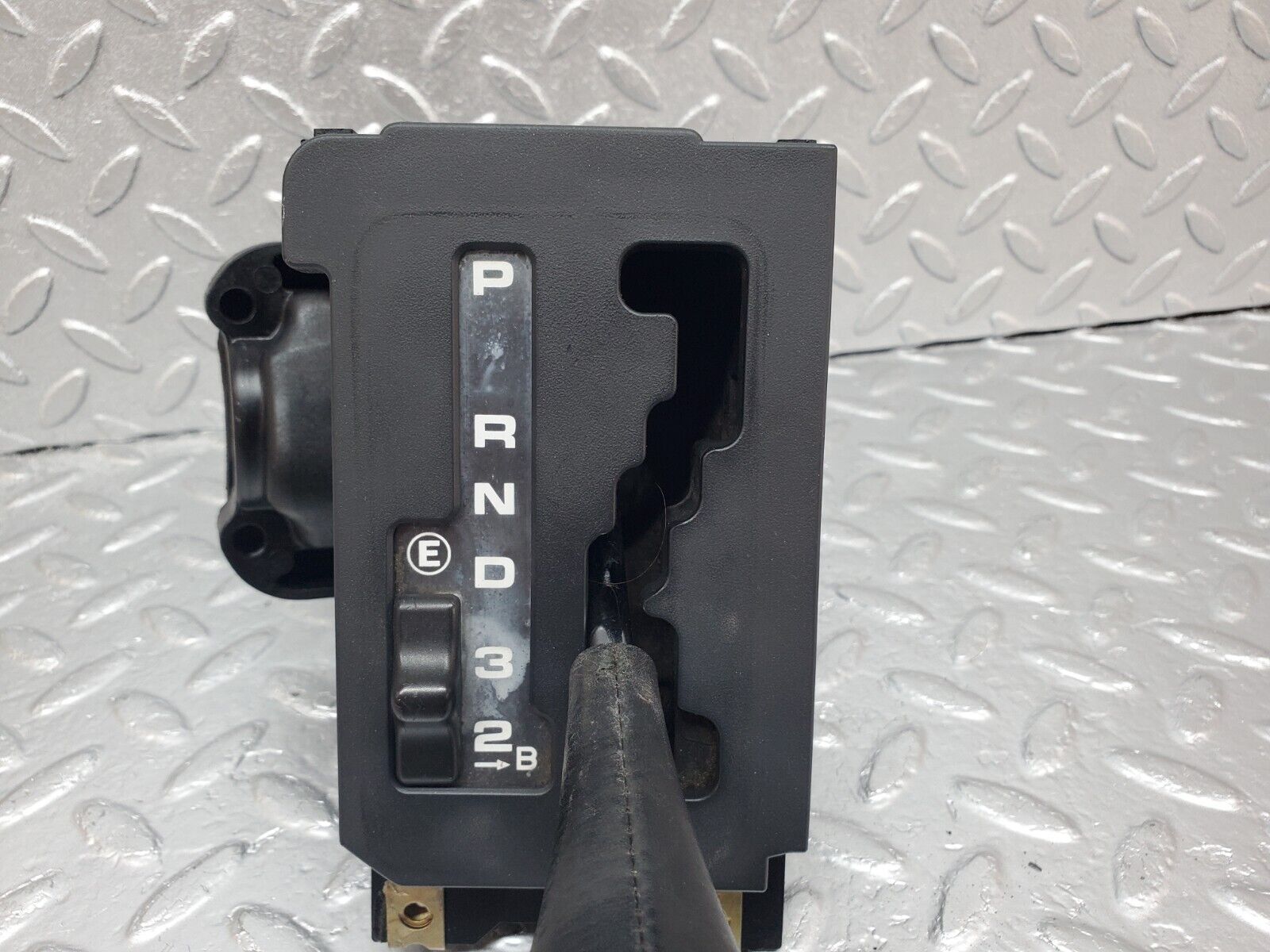 45774 Mercedes-Benz W126 420SE Gear Shift Selector 1262670740