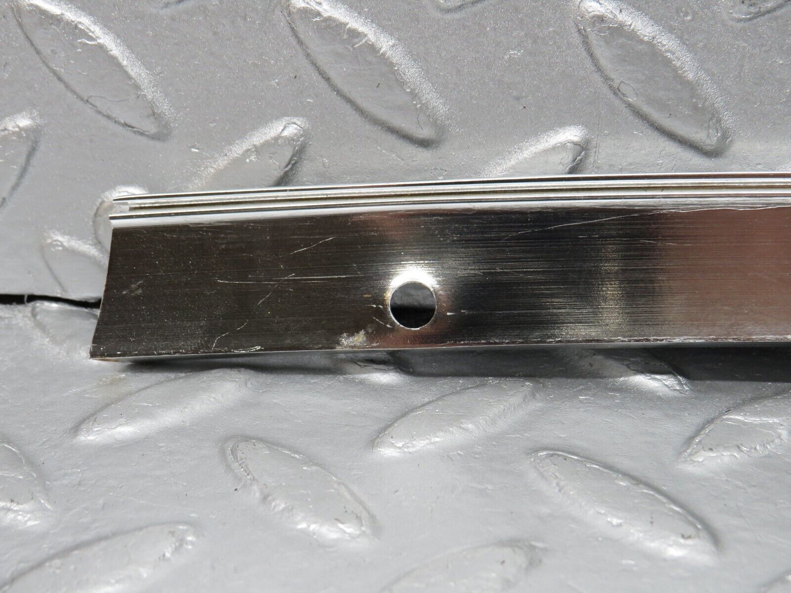 39857 Mercedes-Benz R107 350SL Hardtop B Pillar Chrome Trim Right Side