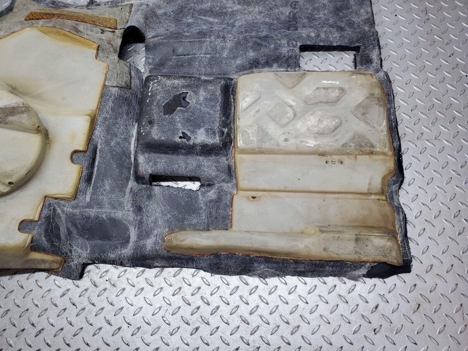 45160 Mercedes-Benz R129 300SL Coupe Front Right Floor Carpet Blue