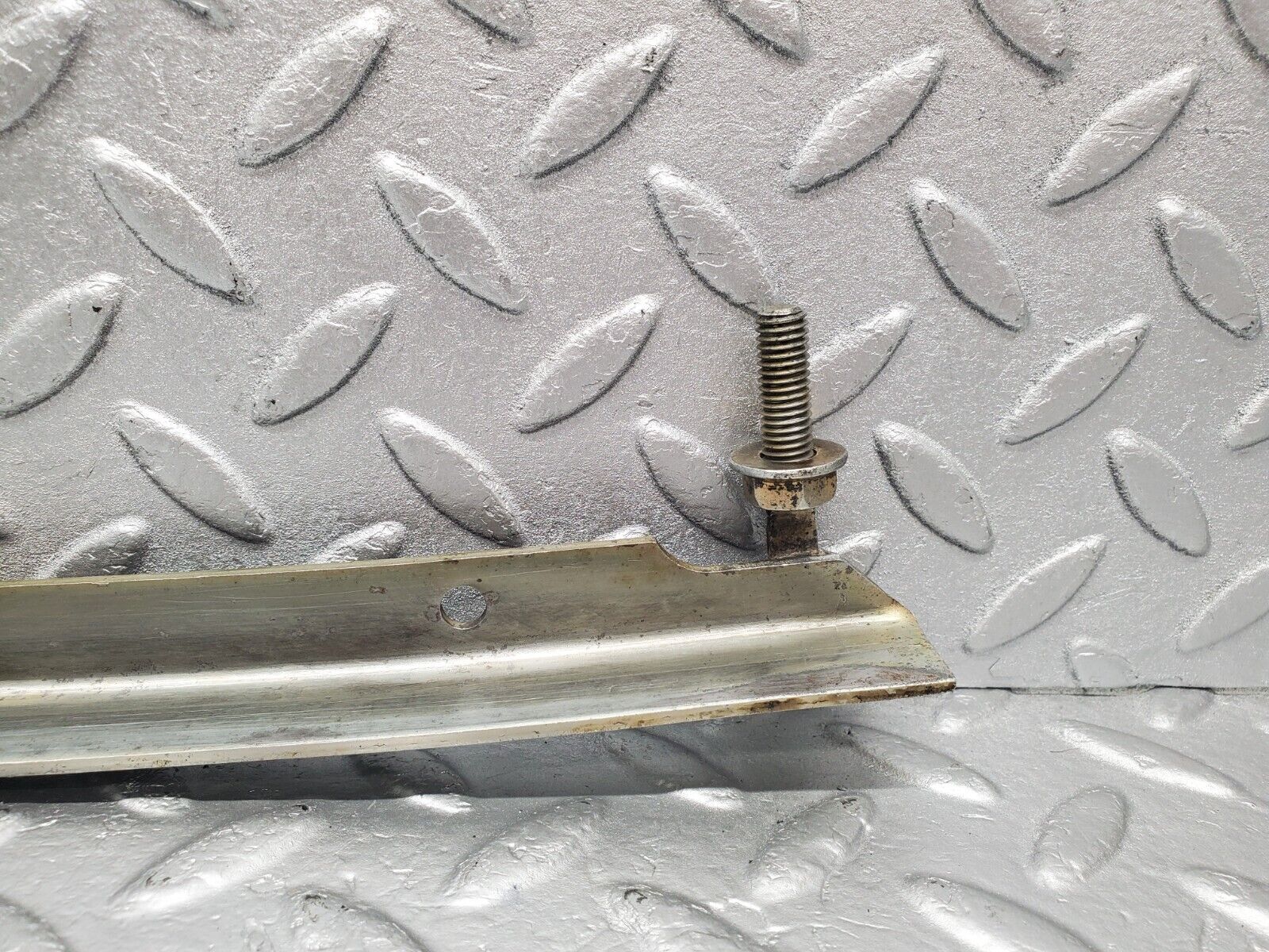 46351 Mercedes-Benz C123 280CE Coupe Front Right Window Channel