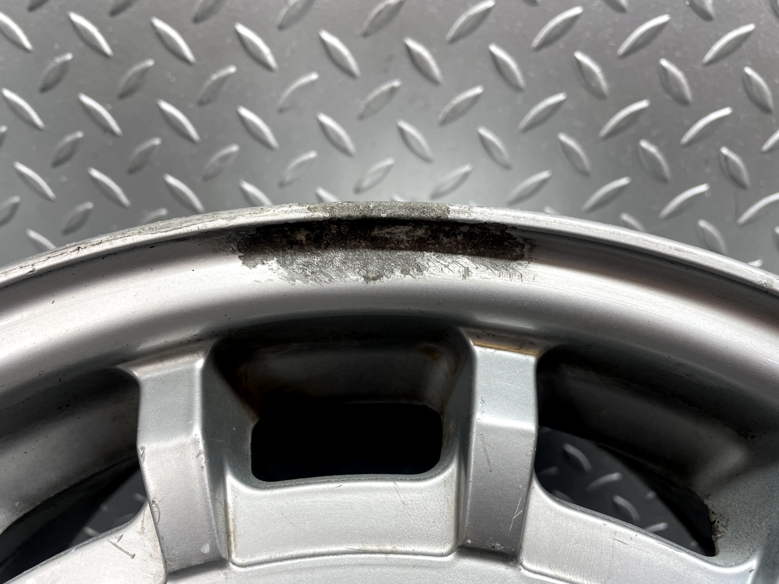 44245 Mercedes-Benz Alloy Wheel Set 8Jx16H2 ET34 1294000102