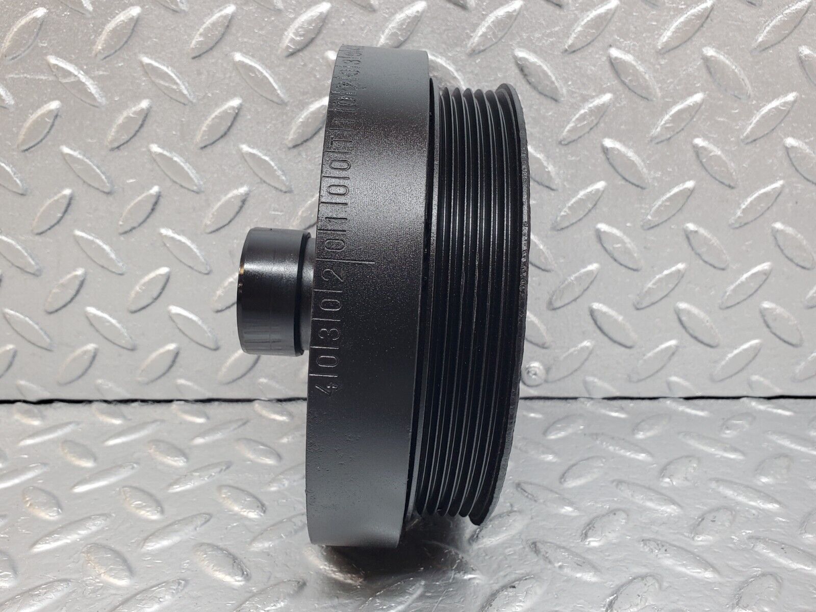 44706 Mercedes-Benz W124 220E Crankshaft Vibration Damper 1110300303