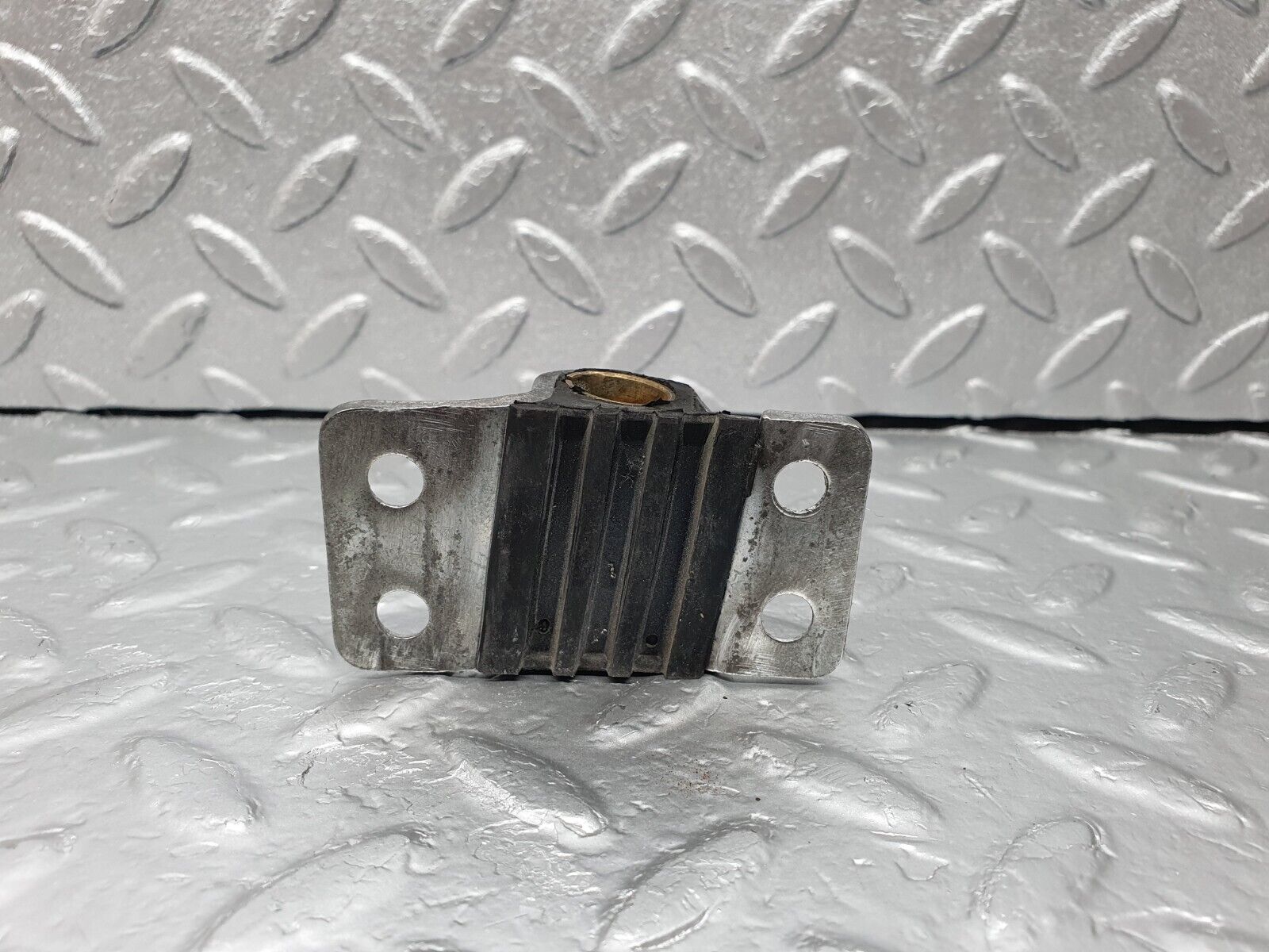 43114 Mercedes-Benz W108 280SE Door Lock Latch Right